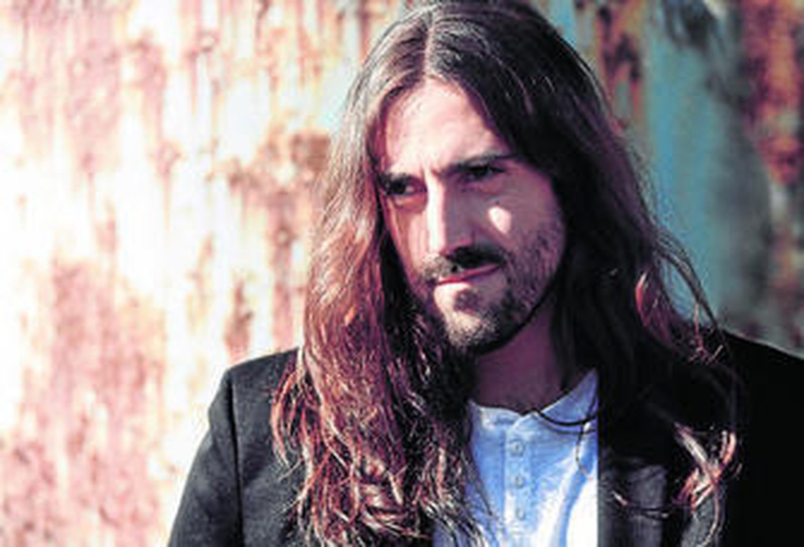 Imagen promocional del cantautor ferrolano Andrés Suárez.