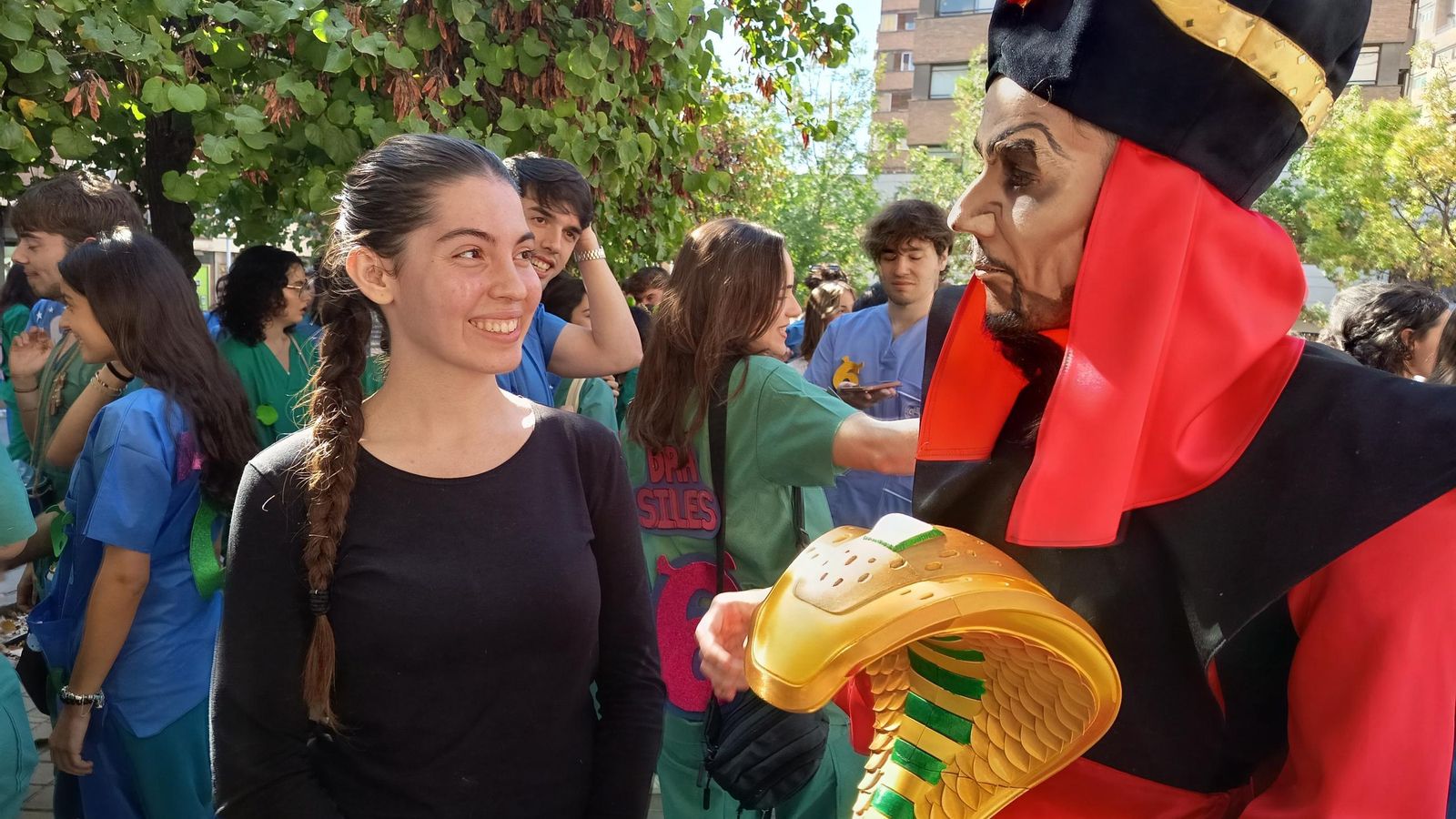 Luz junto al lucas de este año, Jafar.