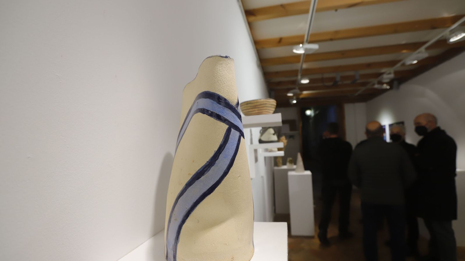 Detalle de una de las obras de la ceramista onubense.