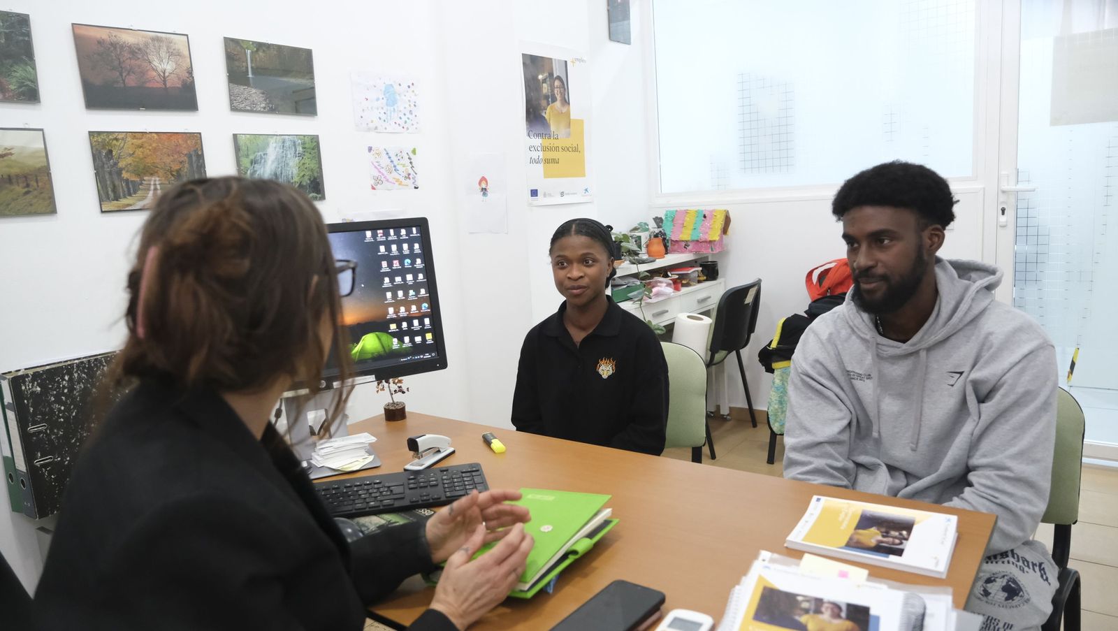 Noesso forma y acompaña a personas en riesgo de exclusión social, en imágenes