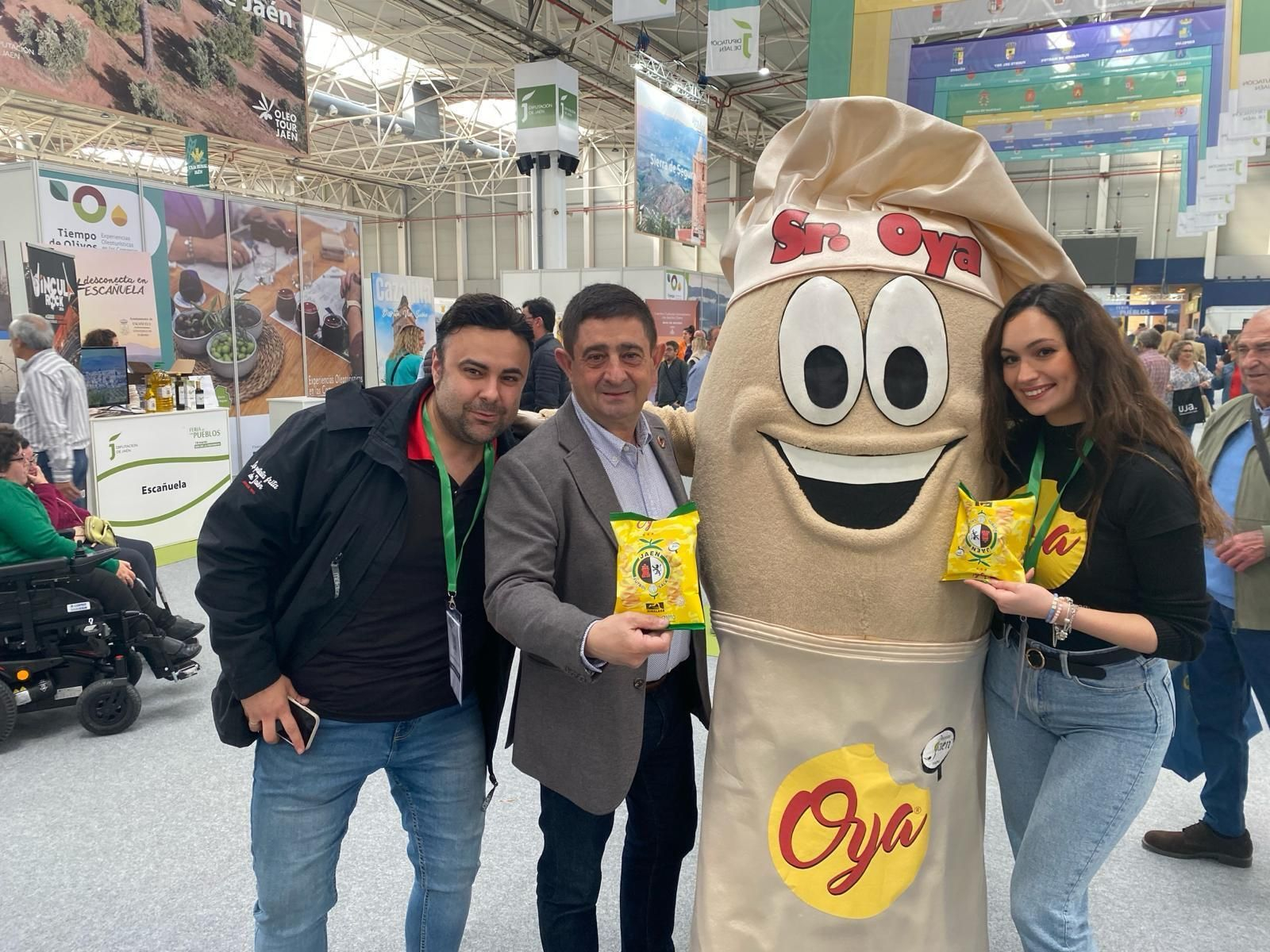 En imágenes: arrancan de forma multitudinaria la X Feria de los Pueblos de Jaén