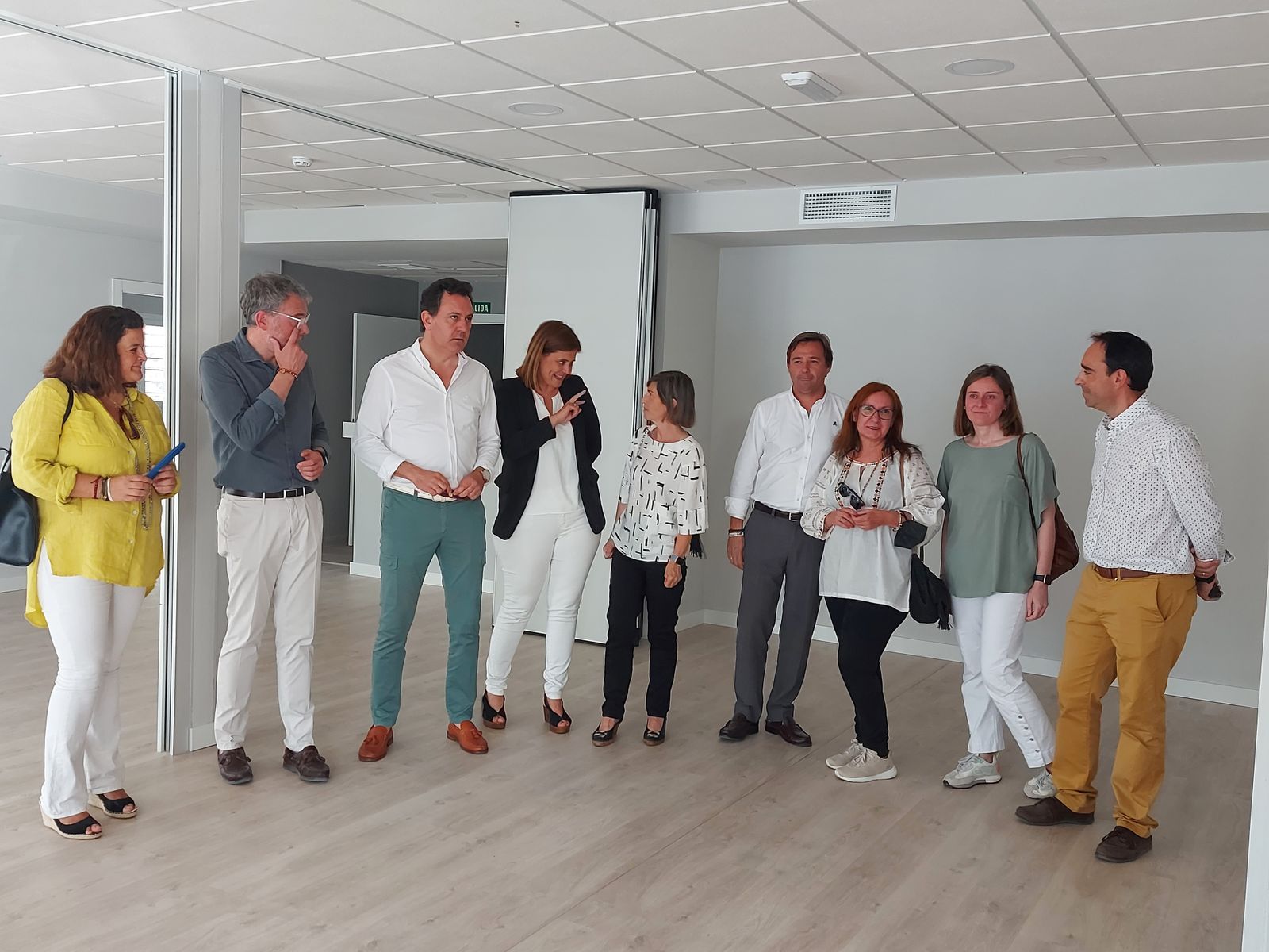 Visita al nuevo centro de Alzheimer de Baena.