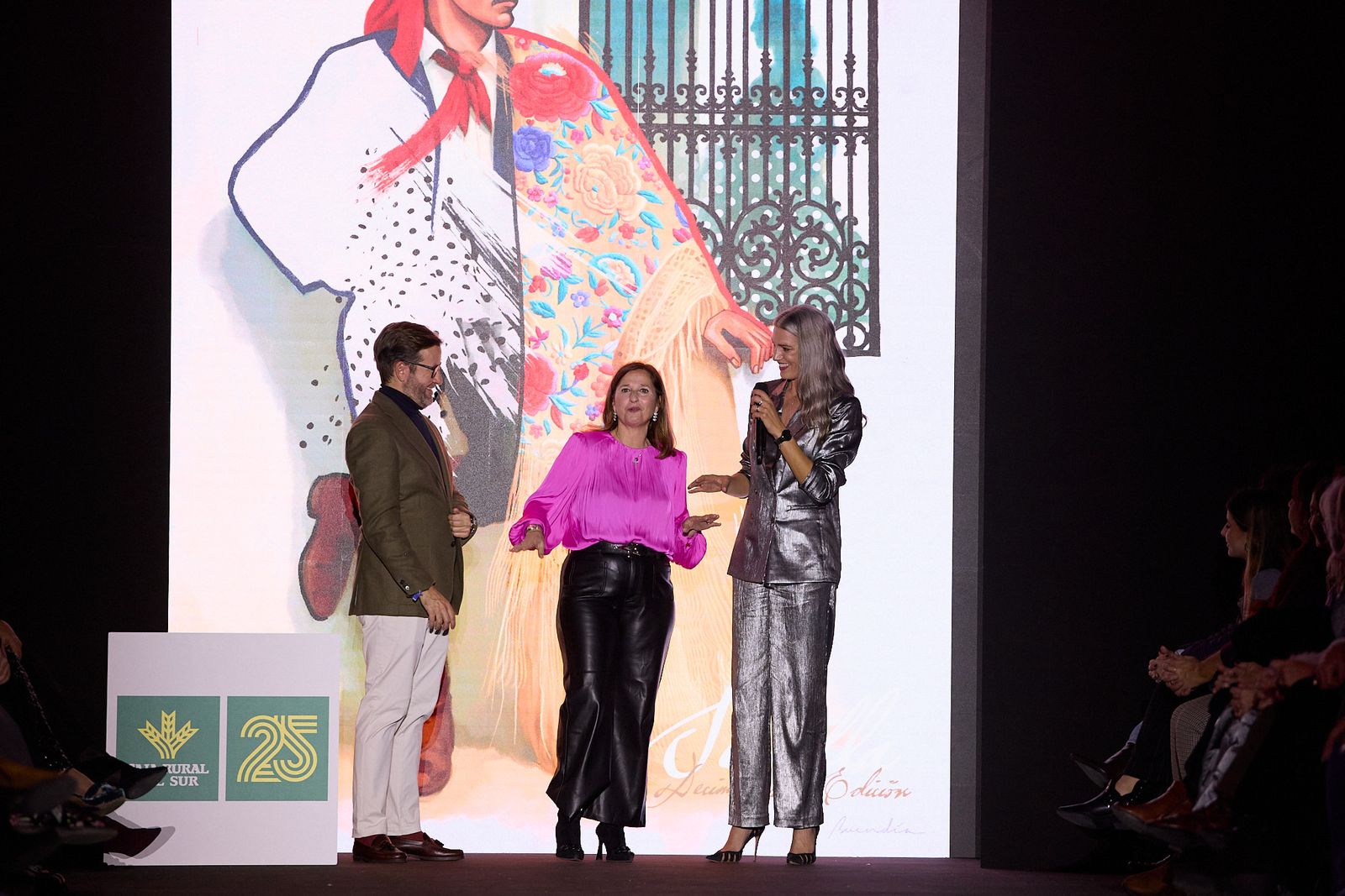 El desfile de Hermandad del Rocio de Sevilla en We Love Flamenco 2026, todas las fotos