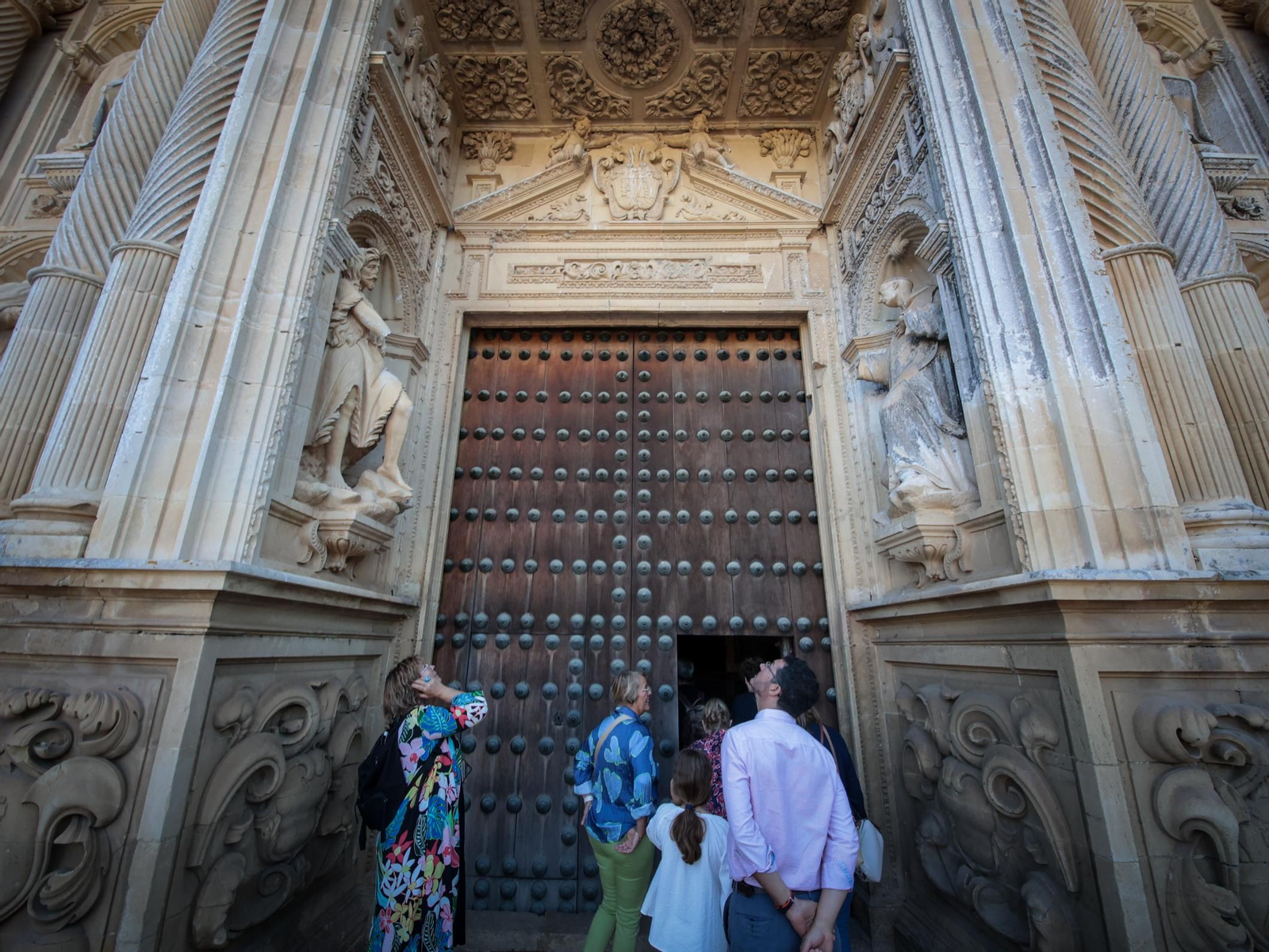 Imágenes de las primeras visitas públicas a La Cartuja de Jerez