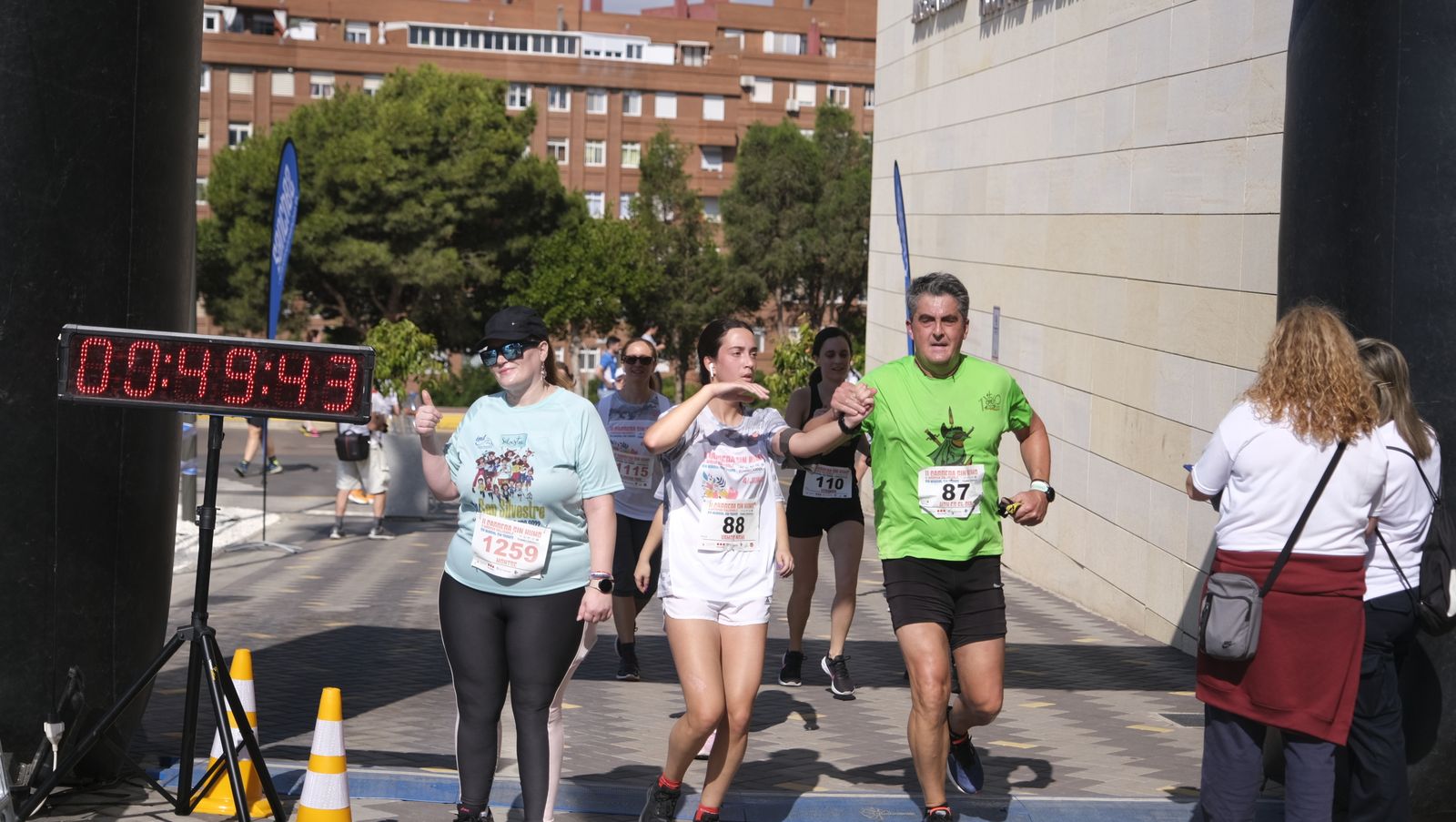 Imágenes de la II Carrera Sin Humo, en Almería