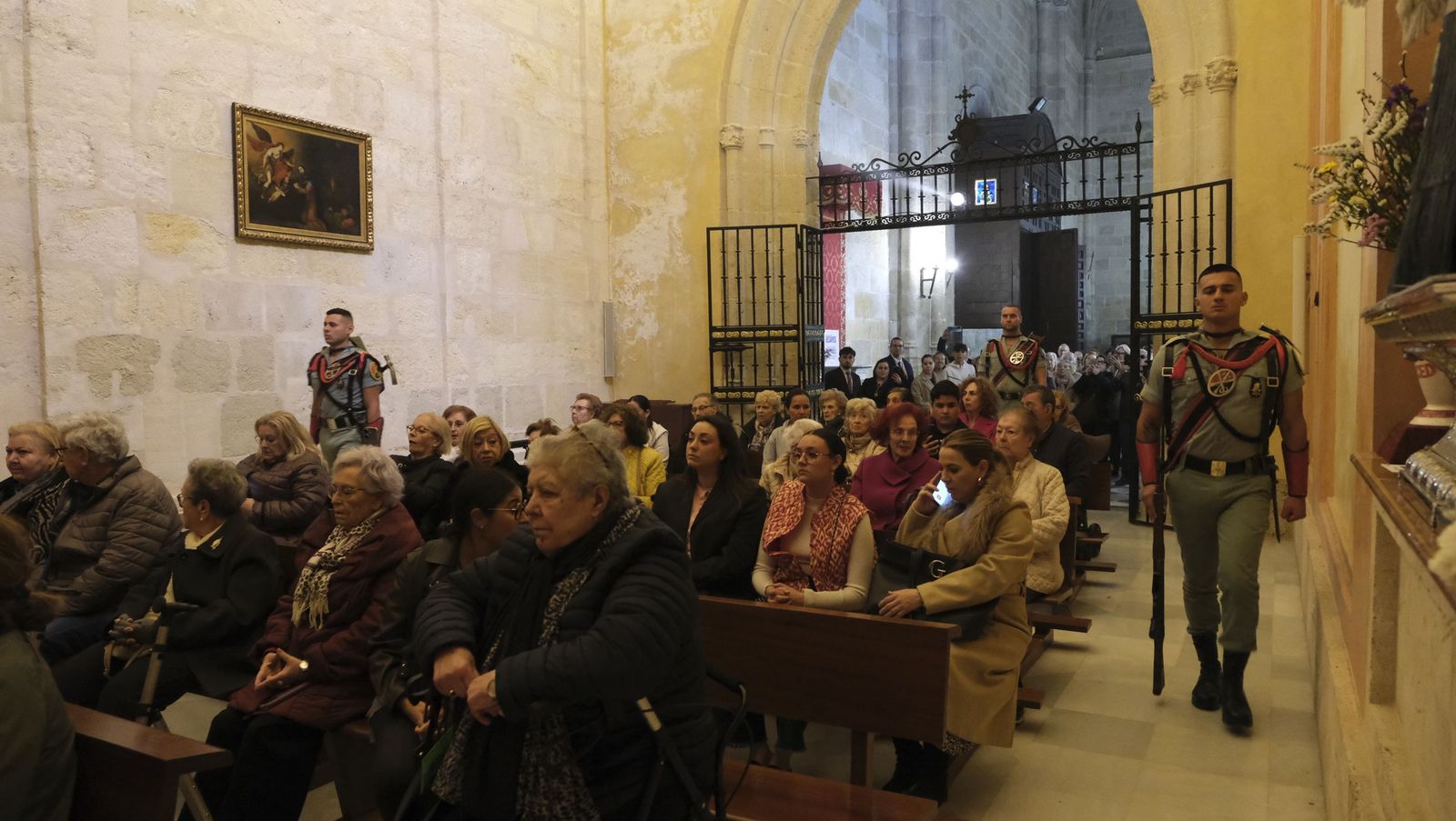 El besapiés del Cristo de Medinaceli en imágenes