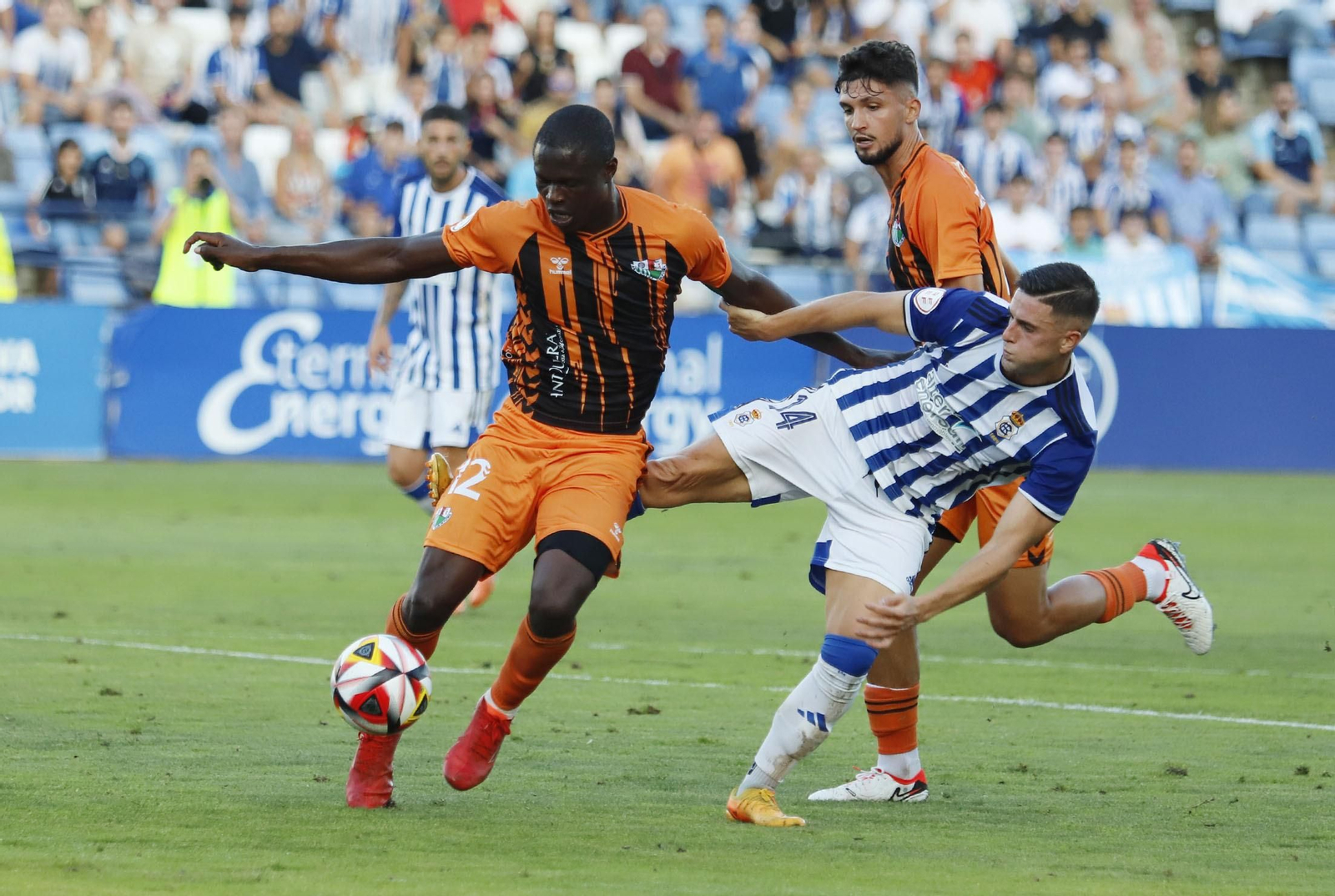 Imágenes del encuentro entre el Recreativo de Huelva y el Antequera CF