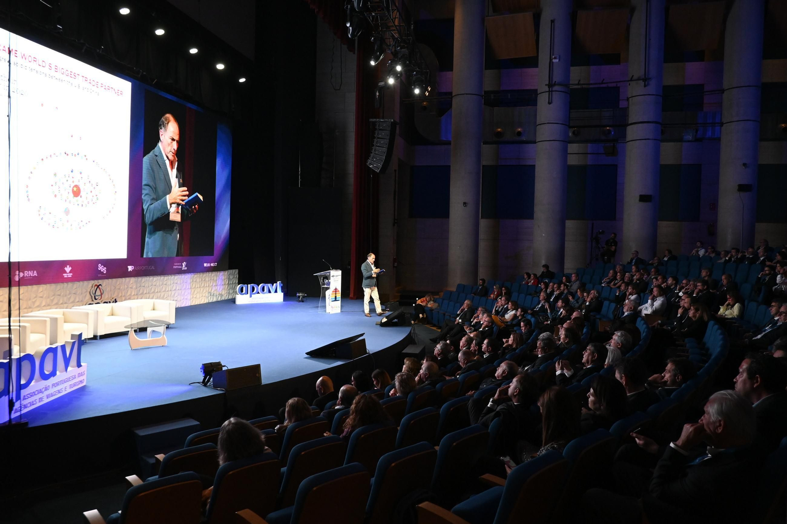 Imágenes de la inauguración del 49 Congreso de la Asociación Portuguesa de Agencias de Viajes y Turismo