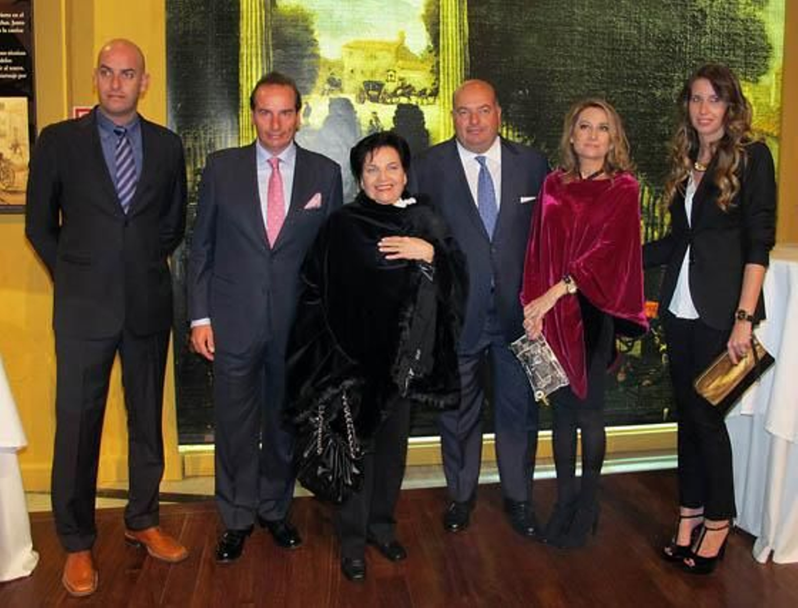 José María Aguaded Santos, Carlos Aguaded Santos, Encarnación Santos de la Torre, Juan Aguaded Santos, Silvia Ortiz de la Tabla y María Ángeles Aguaded.

Foto: Victoria Ramírez