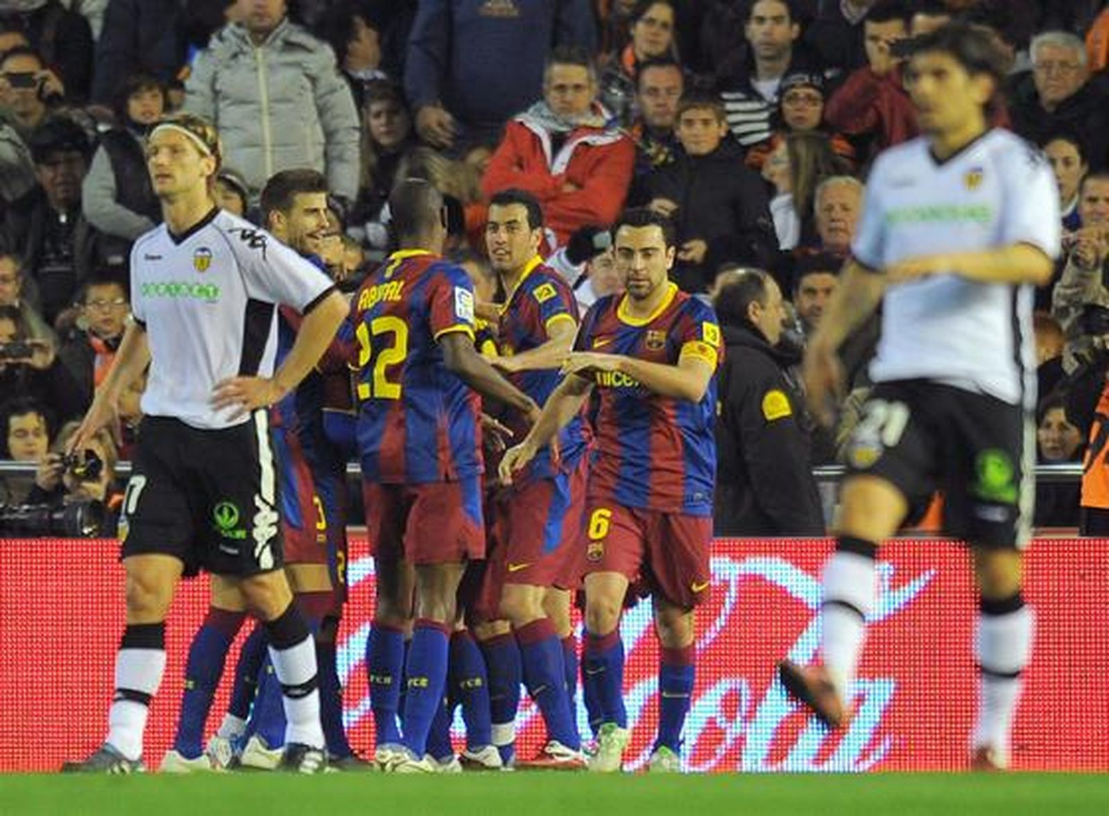 Los jugadores del Barça celebran el gol de Messi.

Foto: AFP/ Reuters