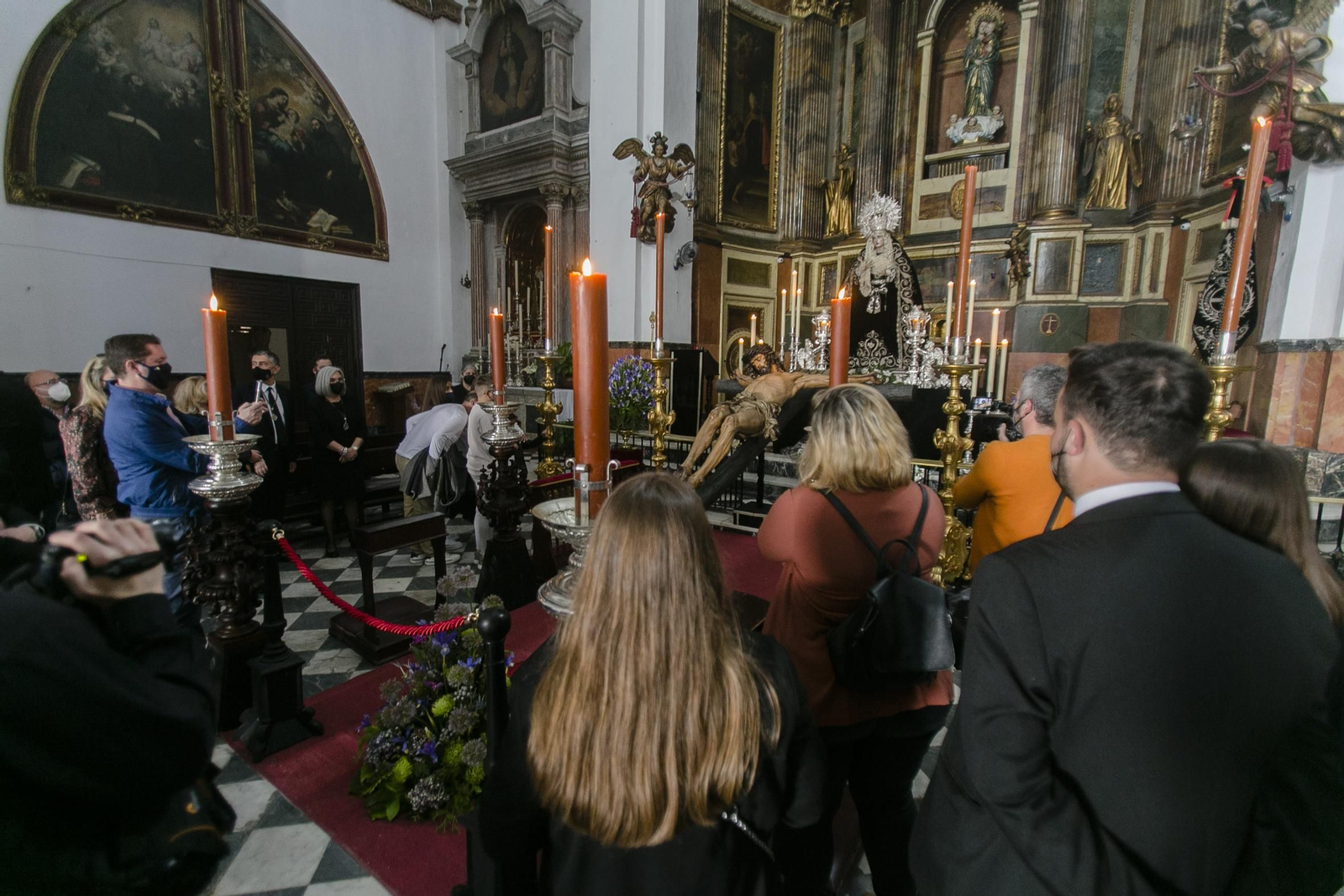 Visitas el viernes Santo en la Iglesia de San Agustín.