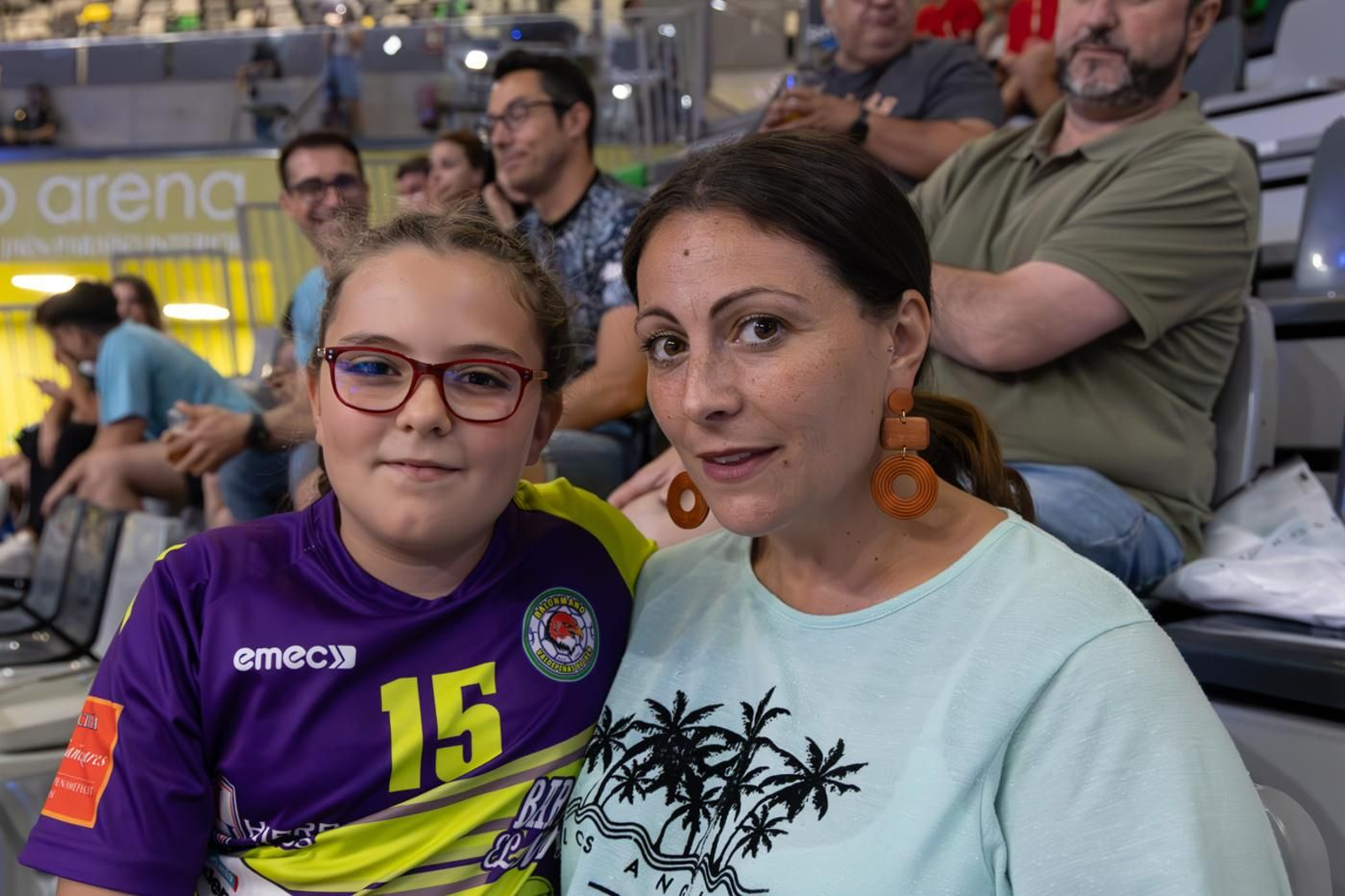 Las aficiones de la Copa del Rey de balonmano de Jaén, en imágenes