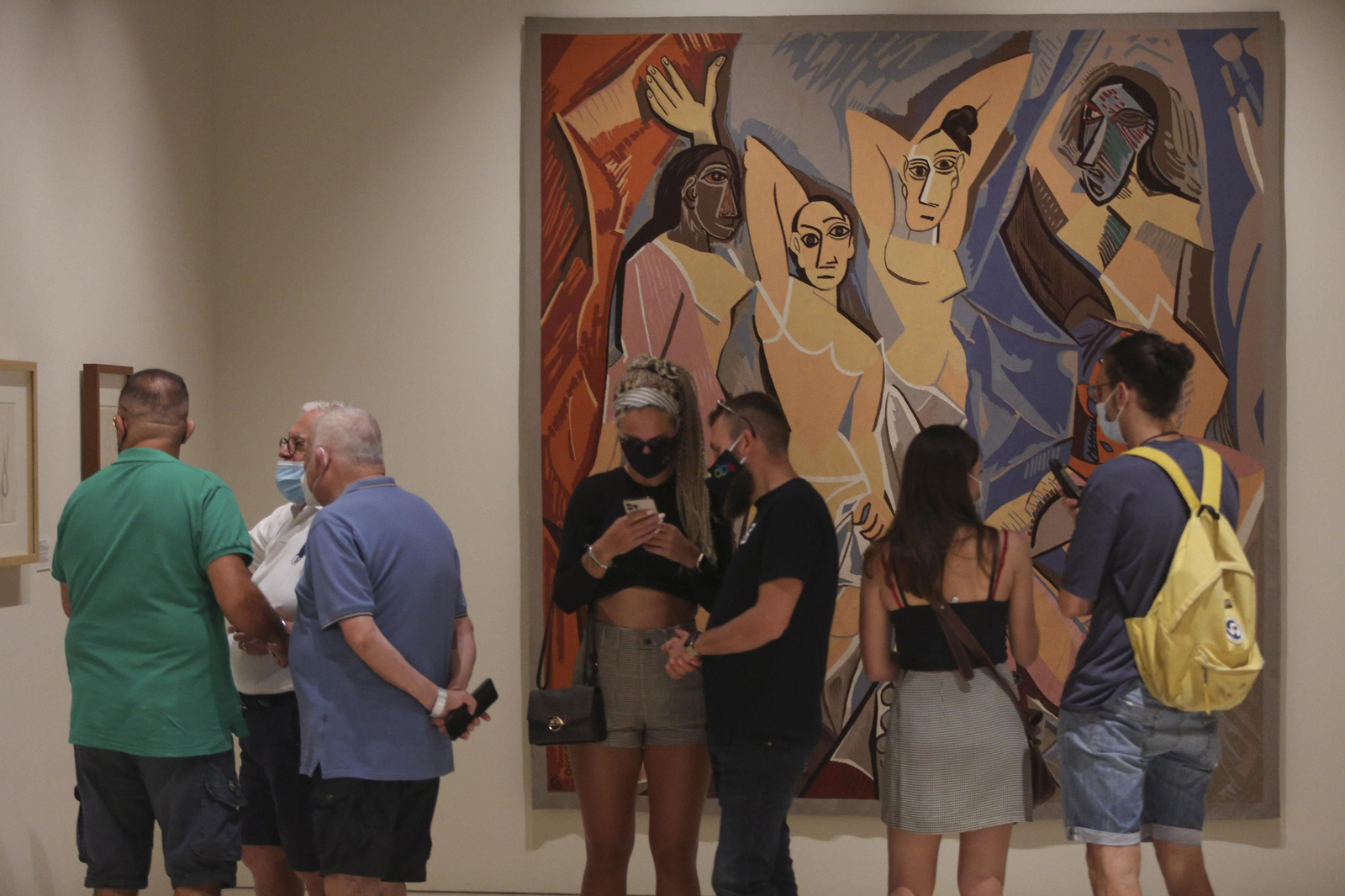 Colas en Málaga para celebrar el Día Mundial del Turismo