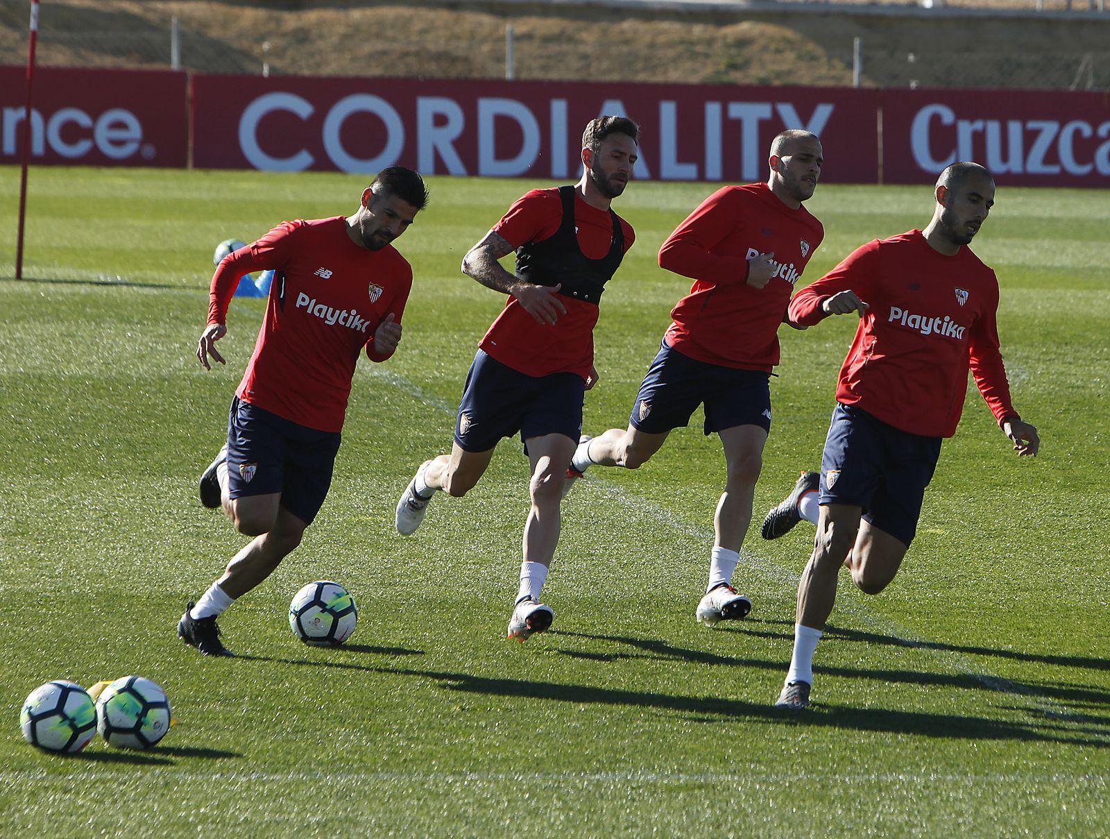 Nolito, Layún, Sandro y Pizarro.