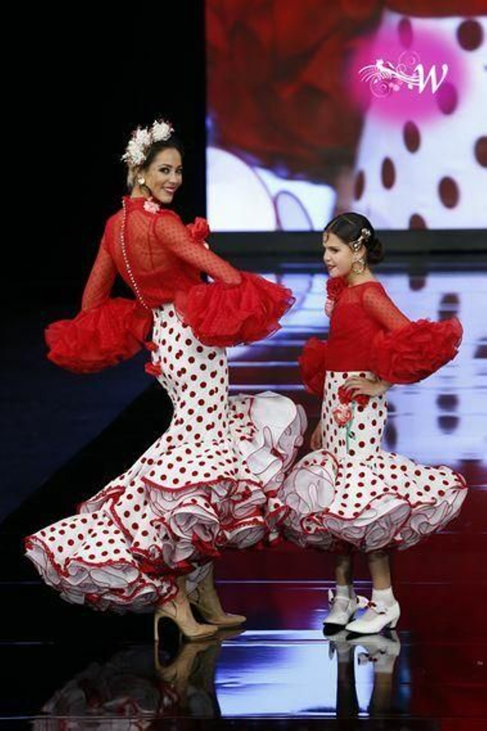 Todas las fotos del desfile de Sara Benítez en SIMOF 2020
