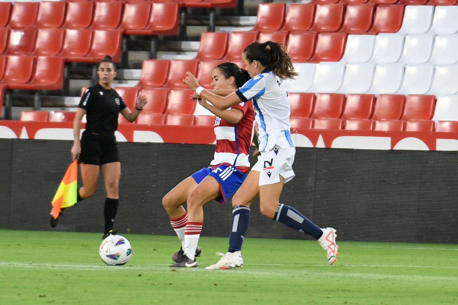 Las mejores imágenes del Granada CF femenino-Real Sociedad