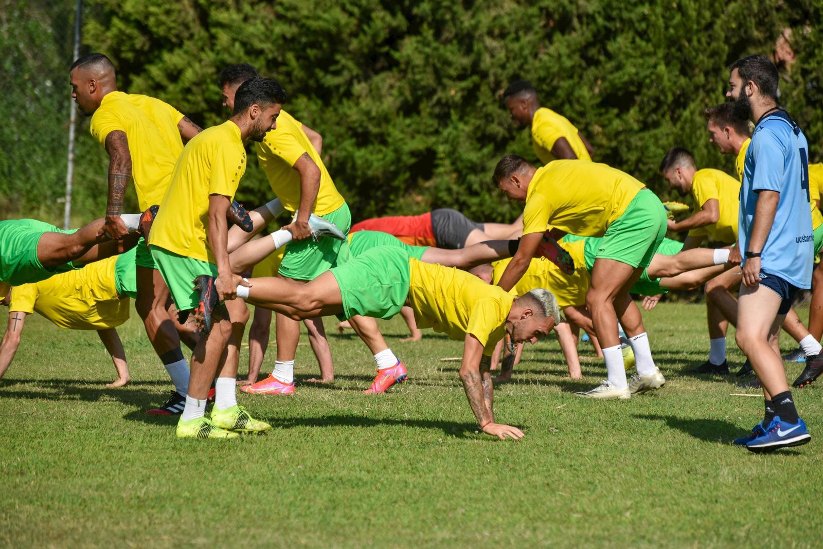 Primer entrenamiento de pretemporada de la UD Los Barrios
