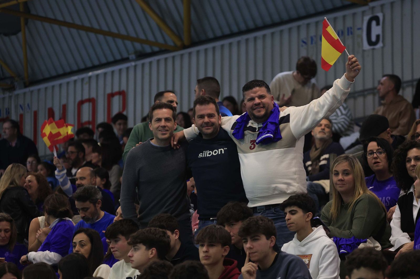 Búscate en el Juan Carlos Mateo de Algeciras durante el España-Austria del preeuropeo  femenino