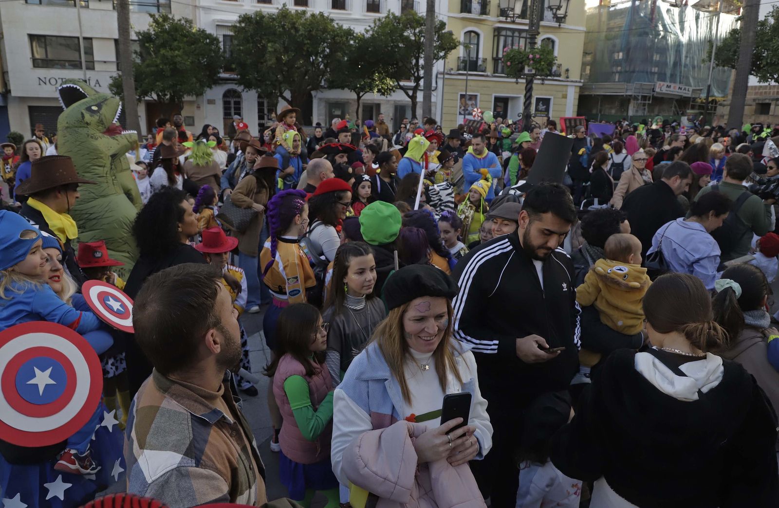 Fotos del III Pasacalles Escolar del Carnaval Especial en Algeciras