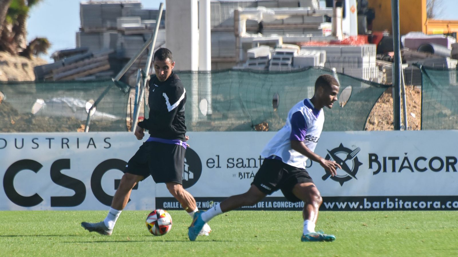 Las fotos del entrenamiento de la Balona previo a la visita del líder Yeclano