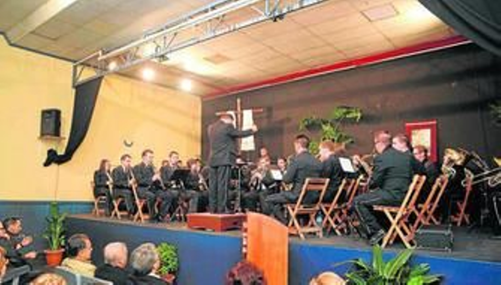 La banda municipal tocando en el cine, en una imagen de archivo.