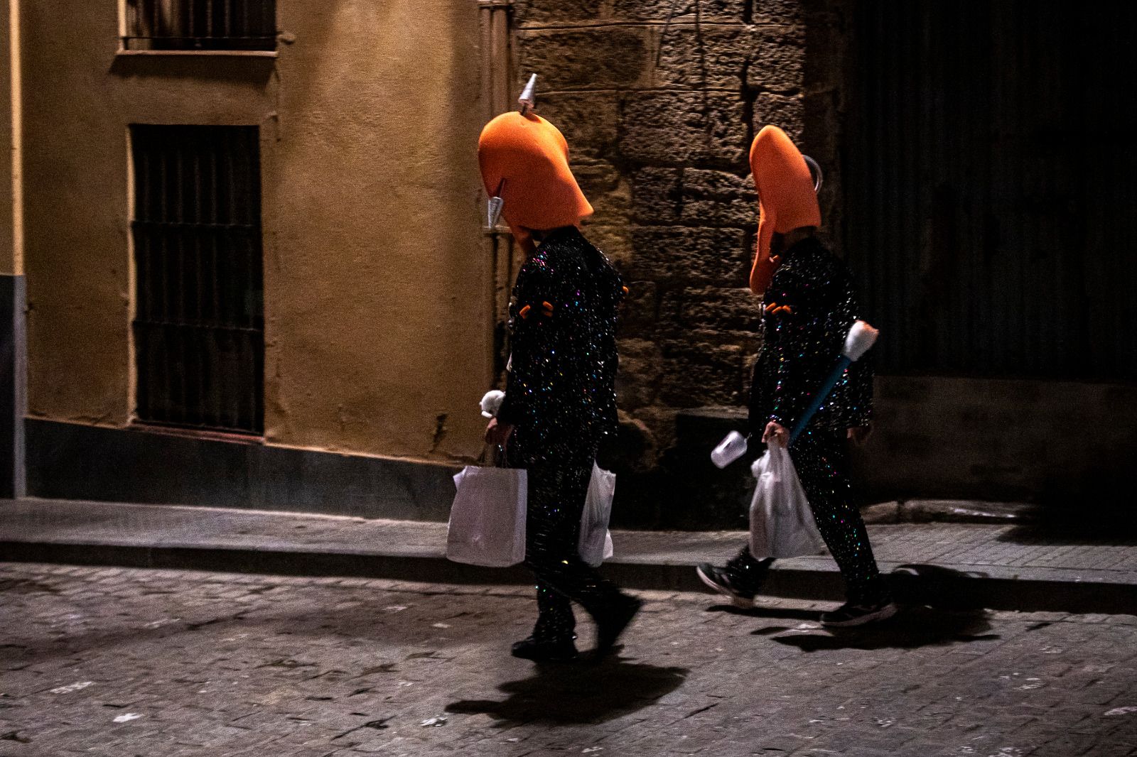 Búscate entre las mejores imágenes del Circuito de agrupaciones ilegales del Pópulo