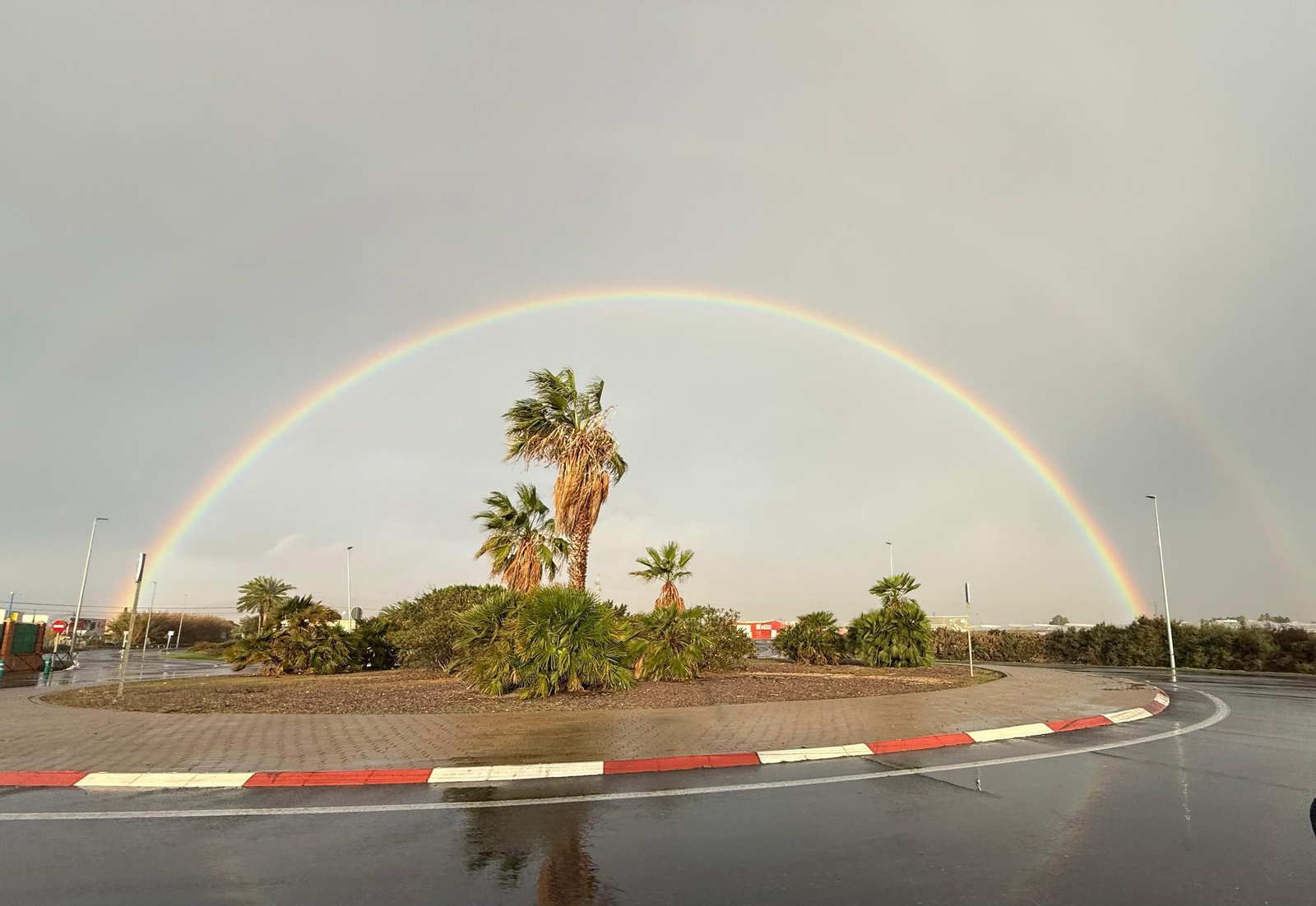 WhatsApp Image 2025 12 14 at 09.42.49