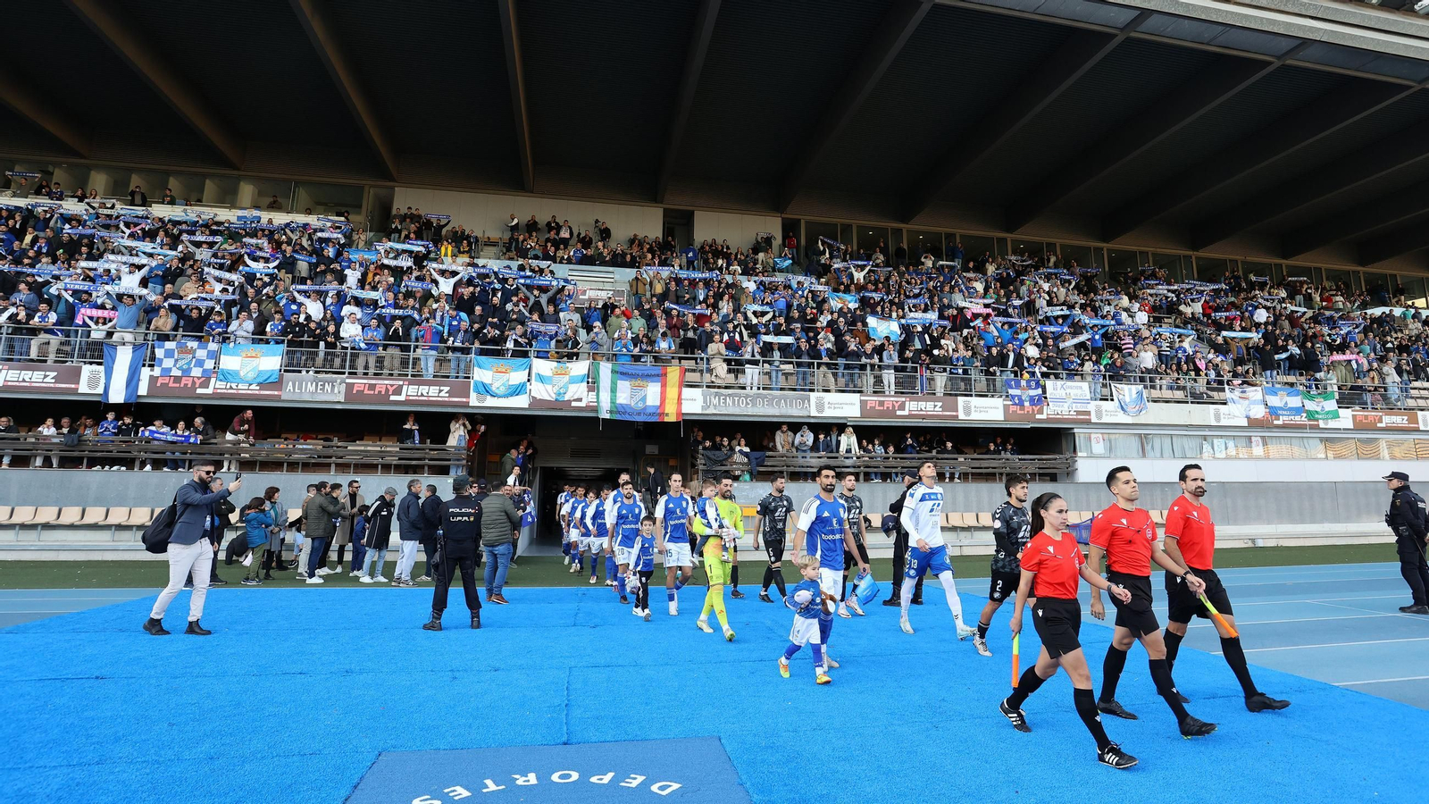 Imágenes del derbi entre Xerez CD y Xerez DFC en Chapín