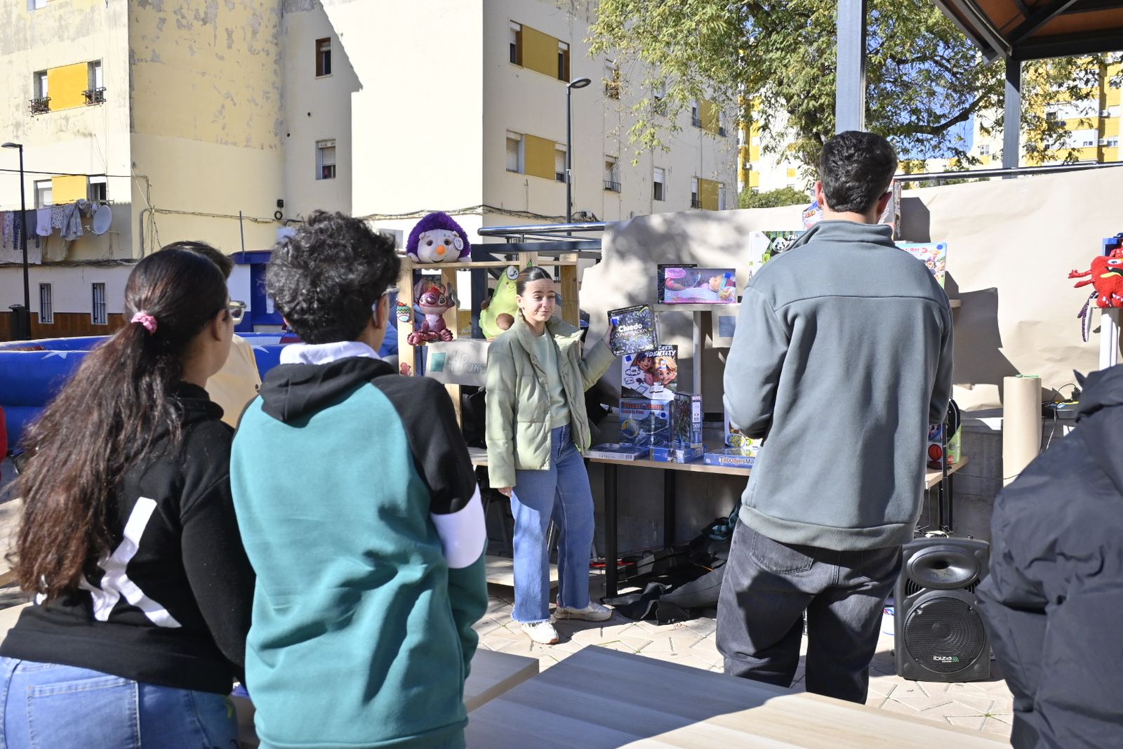 Las fotografías de los juegos de navidad para los niños de Pérez Cubillas