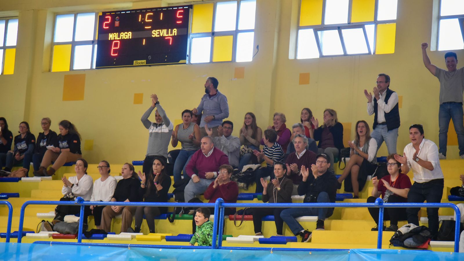 Las fotos de la segunda jornada del Andaluz infantil femenino de baloncesto en La Línea