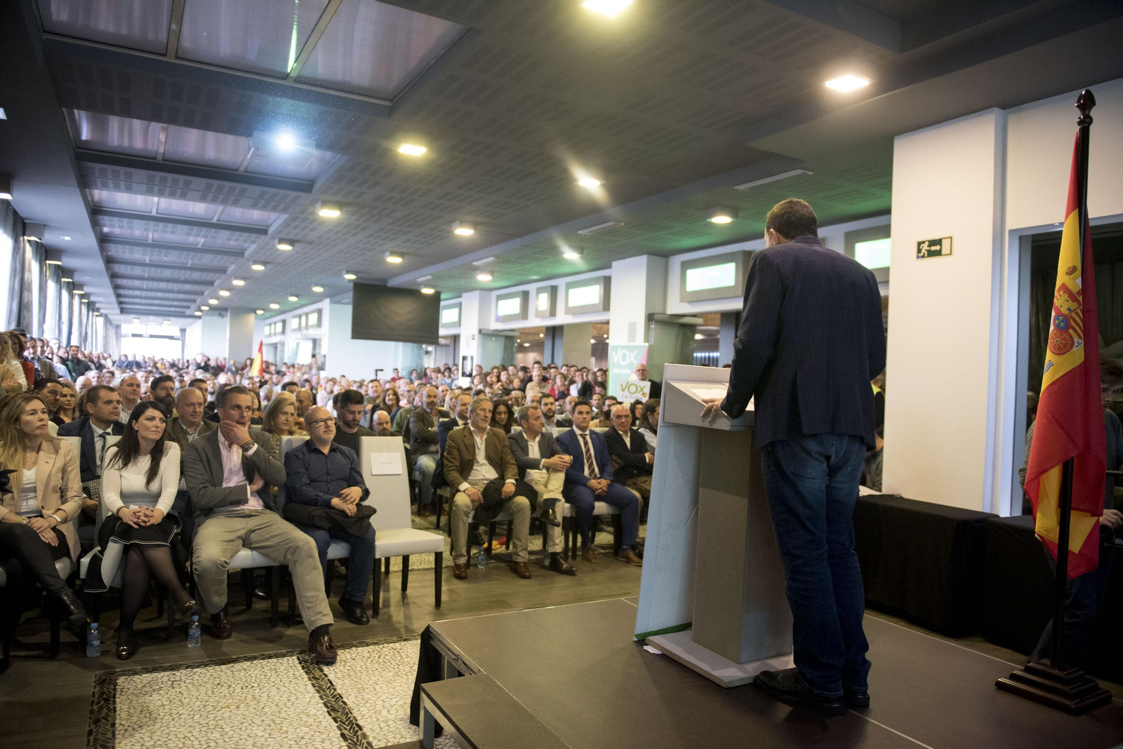 Imágenes del acto de Vox en Granada