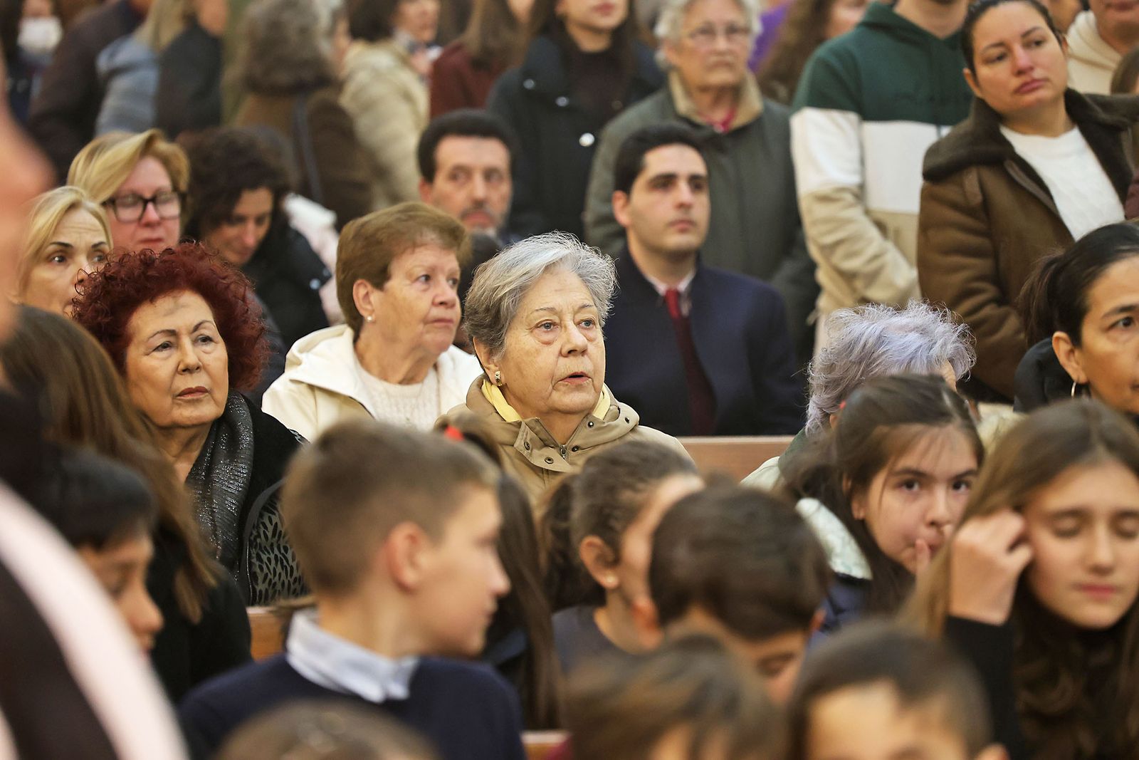 Las fotografías de la Misa de Imposición de Cenizas en la Catedral