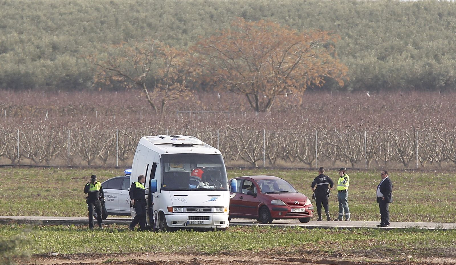 El accidente del autobús escolar, en imágenes