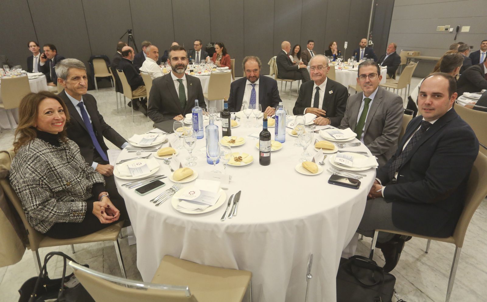 Foro Joly con el consejero de Sostenibilidad, Medio Ambiente y Economía Azul de la Junta de Andalucía en imágenes