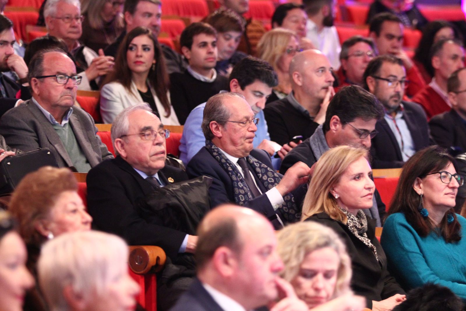 Imágenes de la entrega de las medallas de Huelva