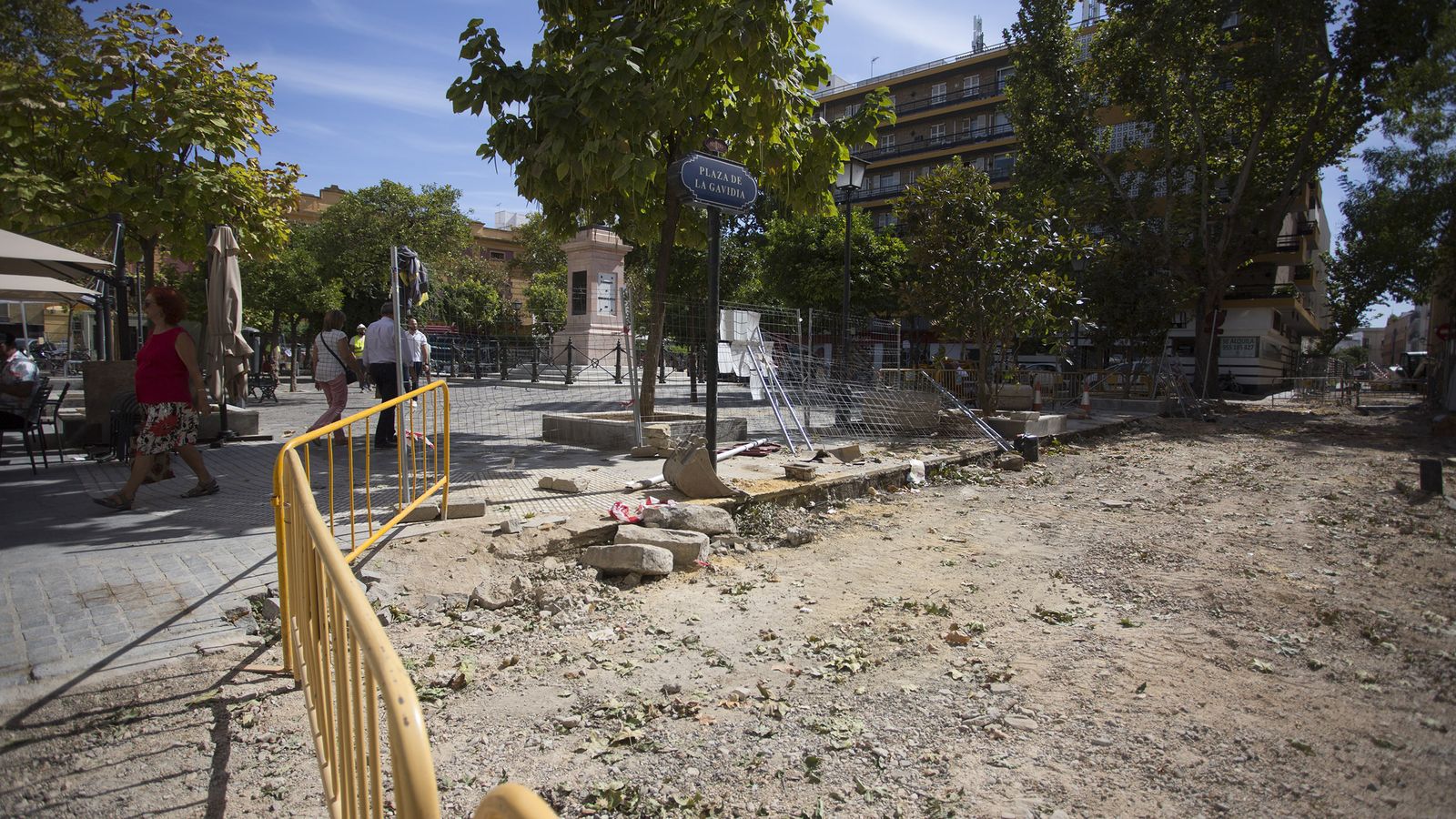 Perspectiva de las obras de la Gavidia desde la calle Baños.