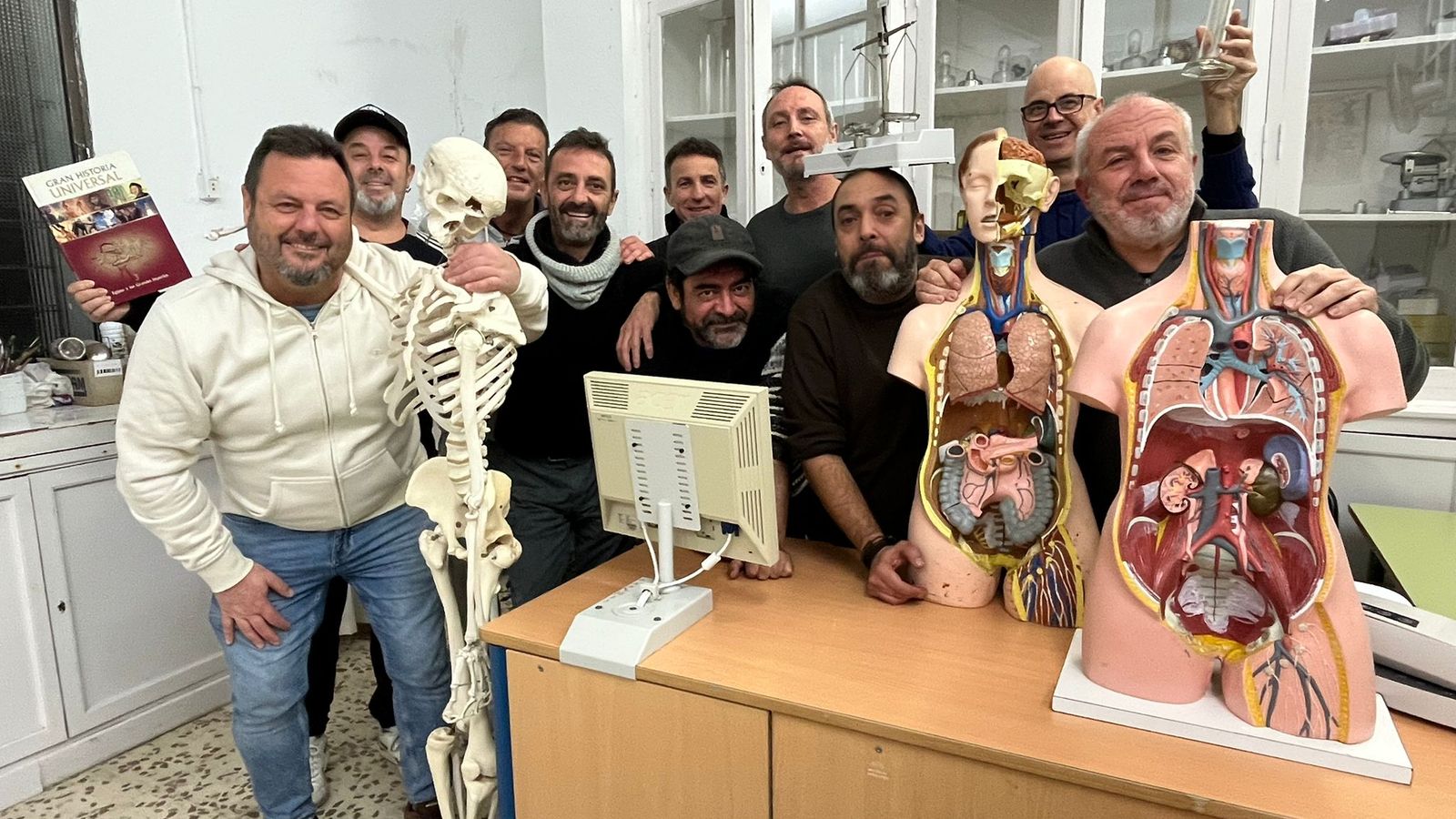 Una imagen de la chirigota de Casapuerta.