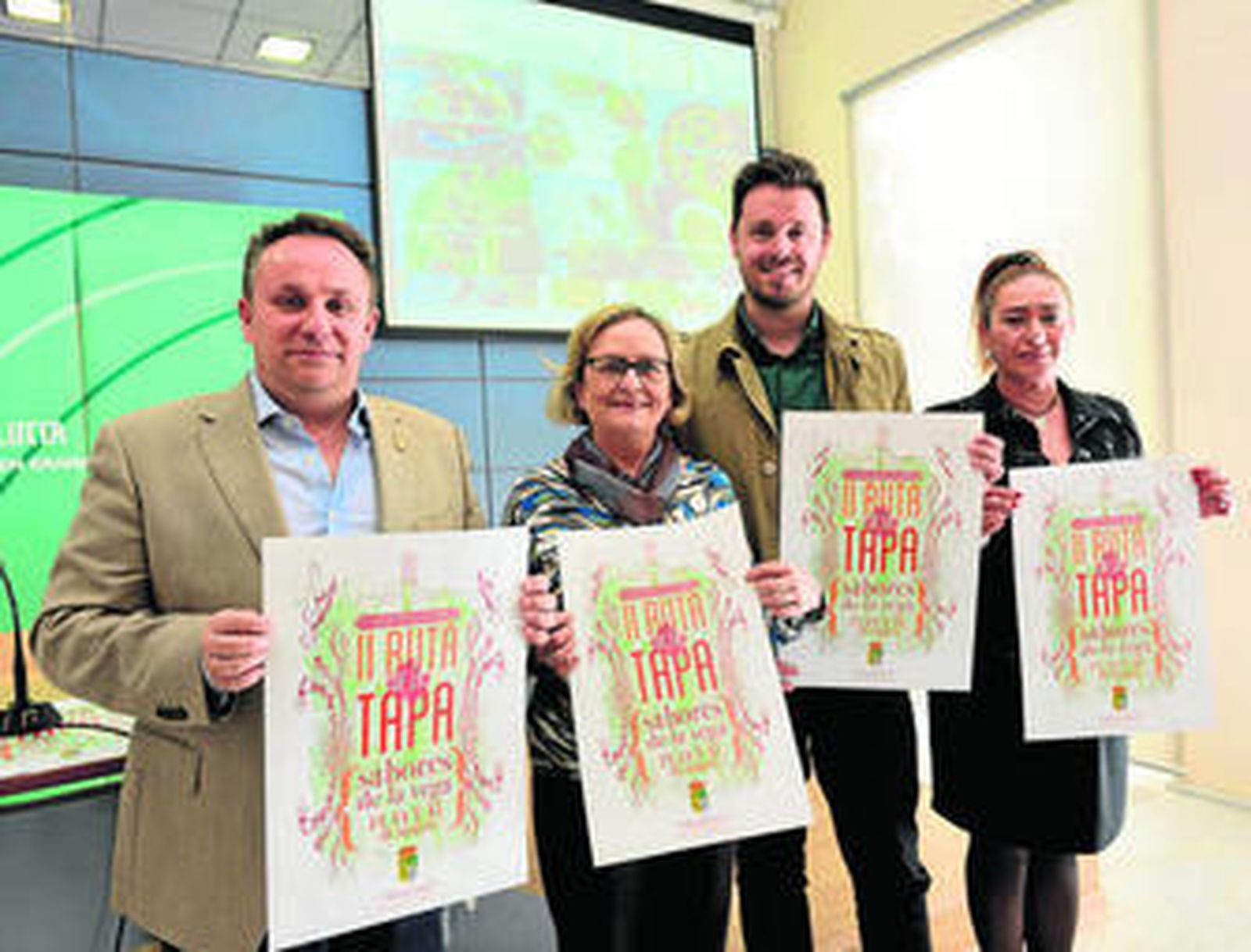 Los agentes implicados en la iniciativa durante la presentación de la ruta gastronómica.