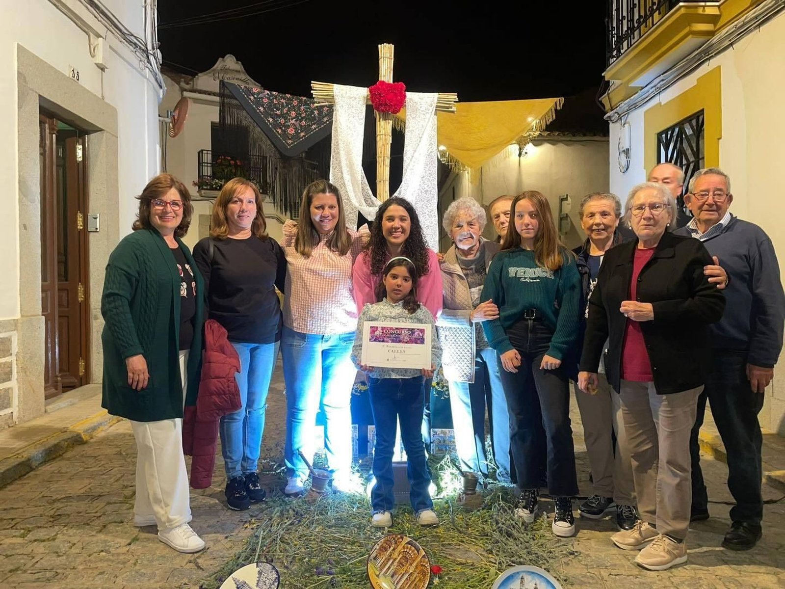 Un recorrido en imágenes por las Cruces de Mayo de Hinojosa del Duque