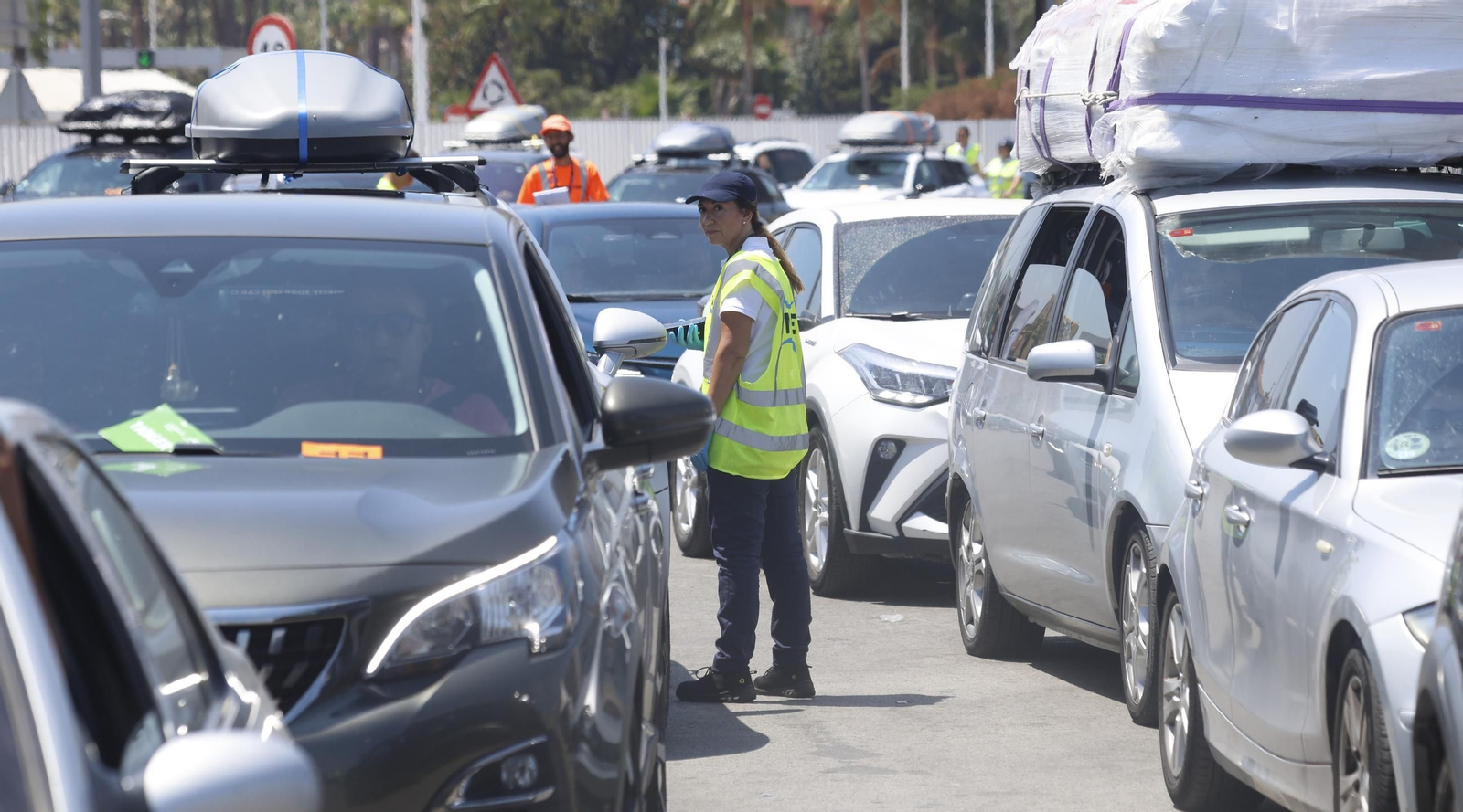 Las fotos del sábado más concurrido en la Operación paso del Estrecho en Algeciras