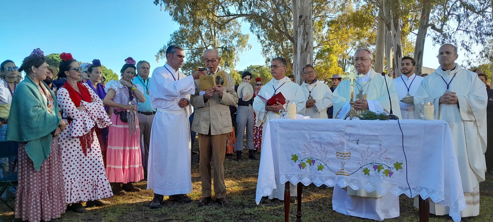 Imágenes de la Hermandad del Rocío de Jerez en el Coto