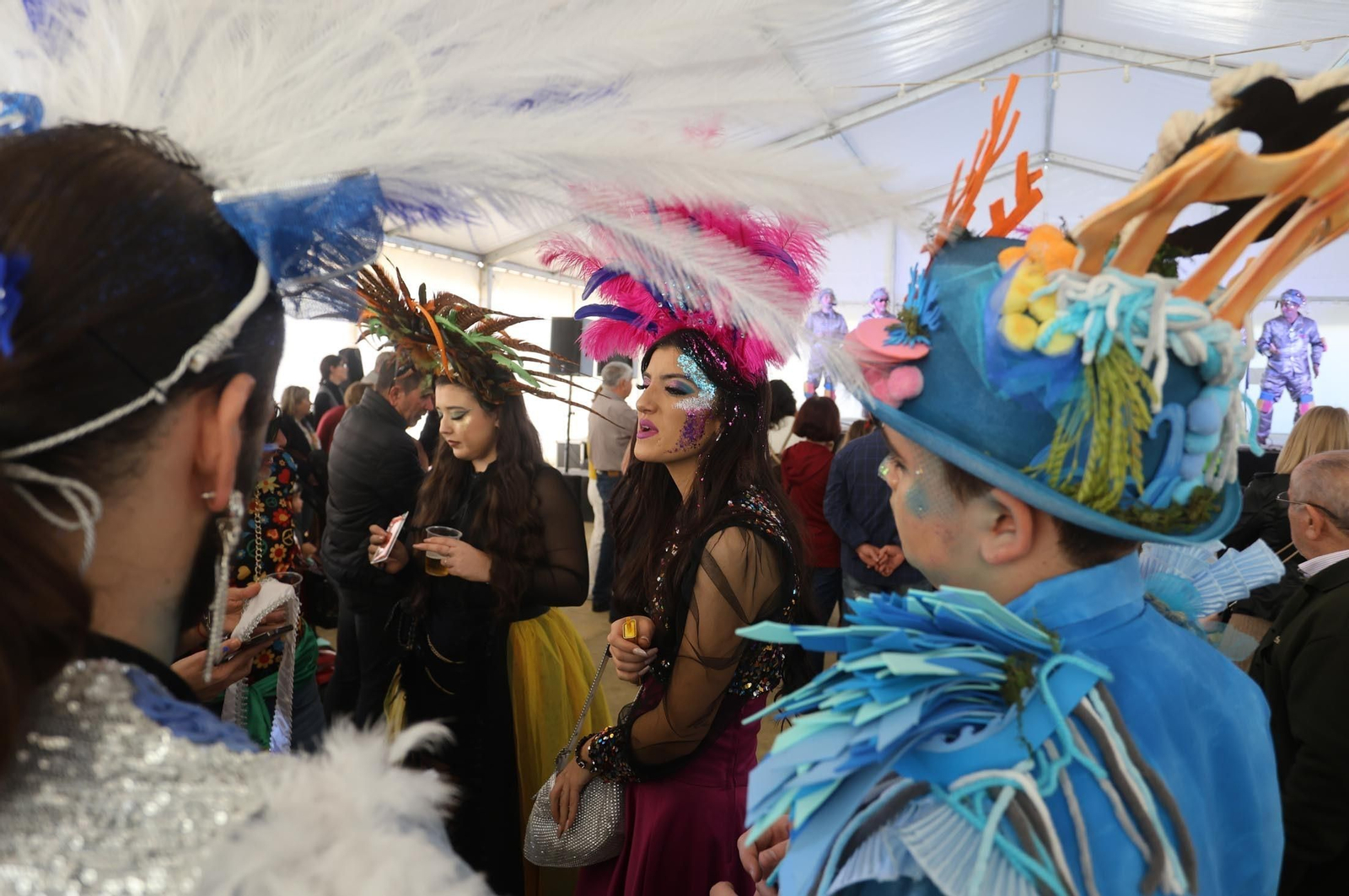Imágenes del ambiente en la mañana del sábado en Huelva