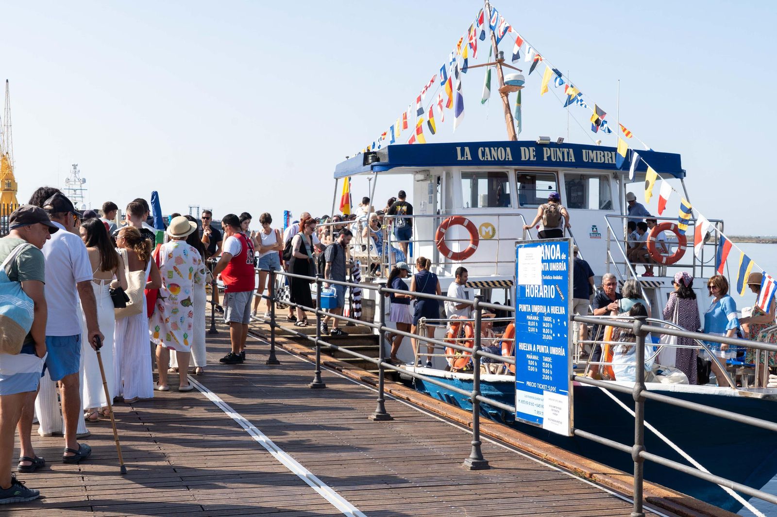 Imágenes de El Muelle de Levante, punto de partida de la mítica Canoa de Punta Umbría