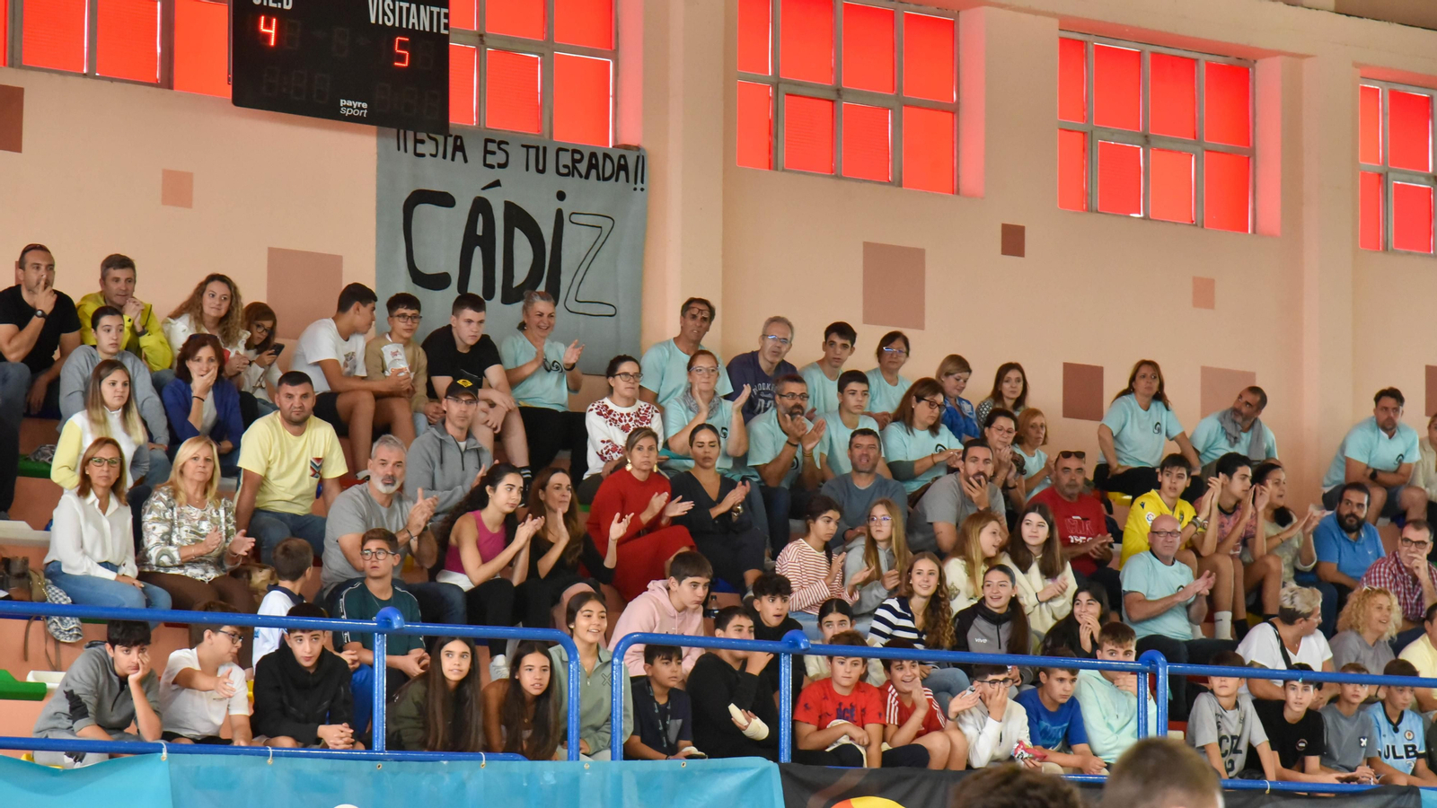 Las fotos de la tercera jornada del Andaluz infantil masculino de baloncesto en La Línea