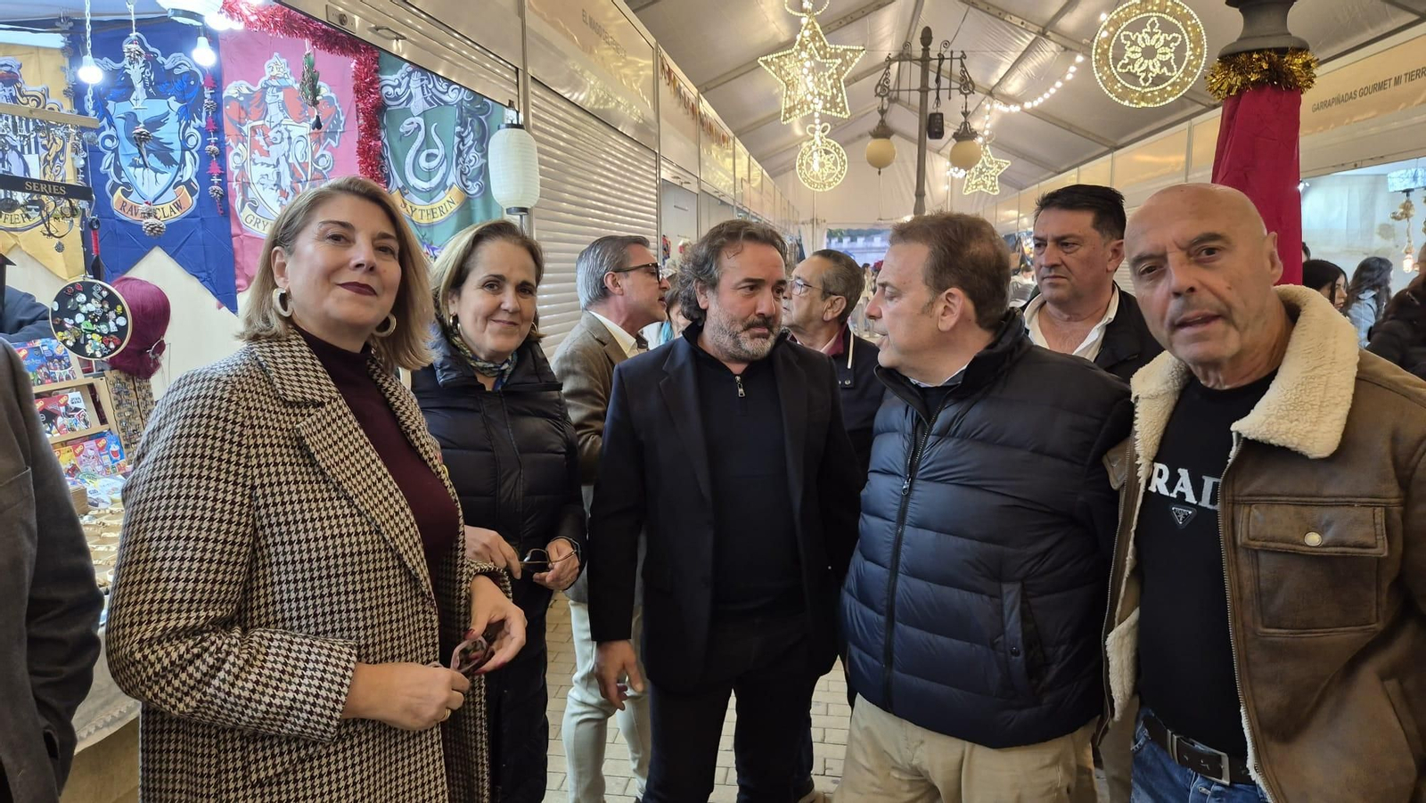 Inauguración de la carpa navideña del Paseo de la Victoria