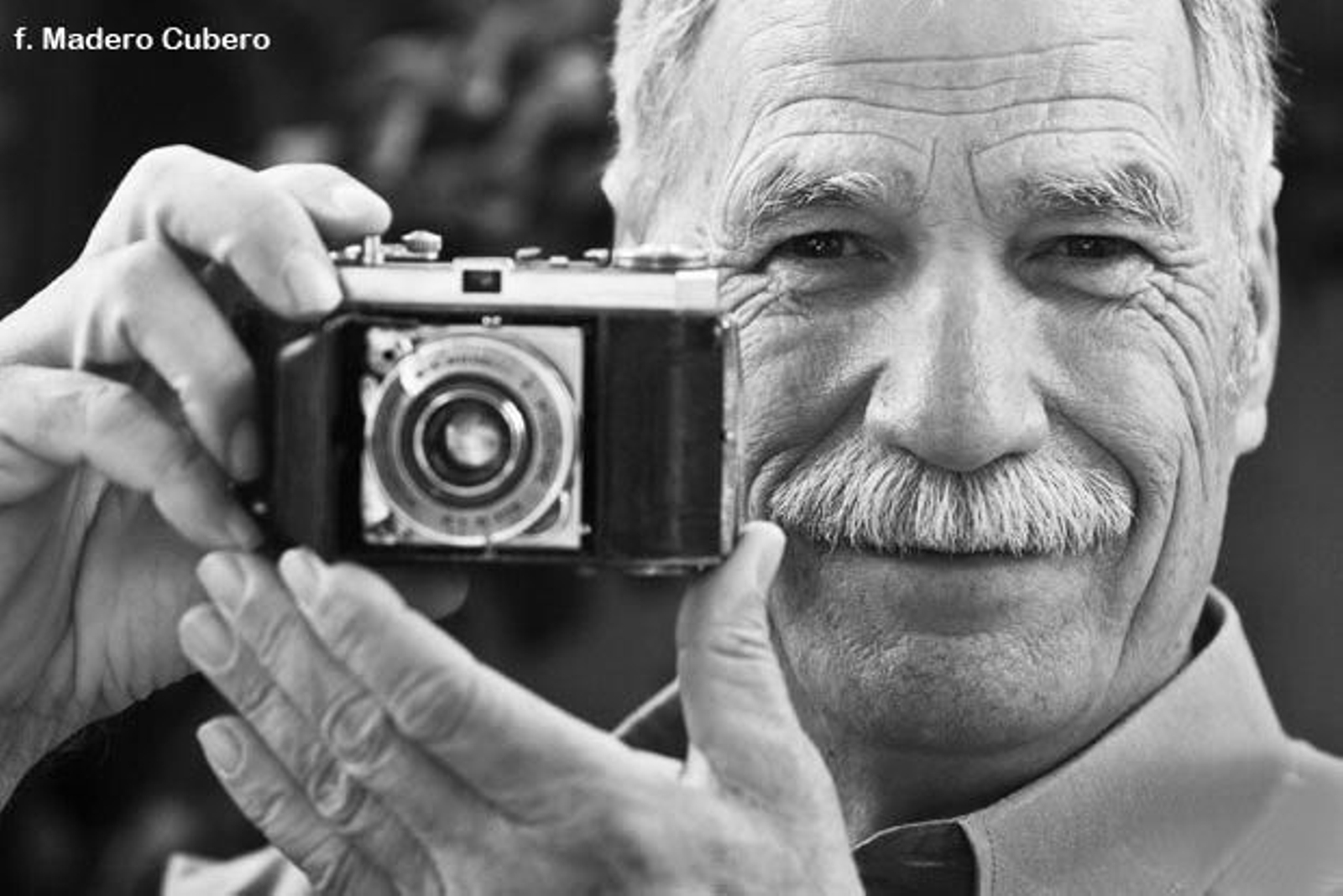 El fotógrafo taurino 'Ladis'.