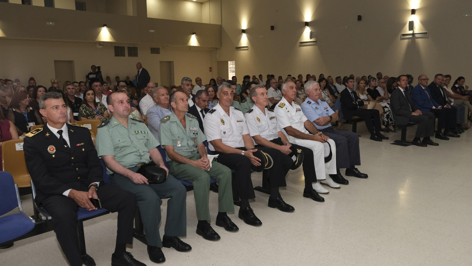 Imágenes de los actos del Día de la Merced en el Centro Penitenciario  El Acebuche