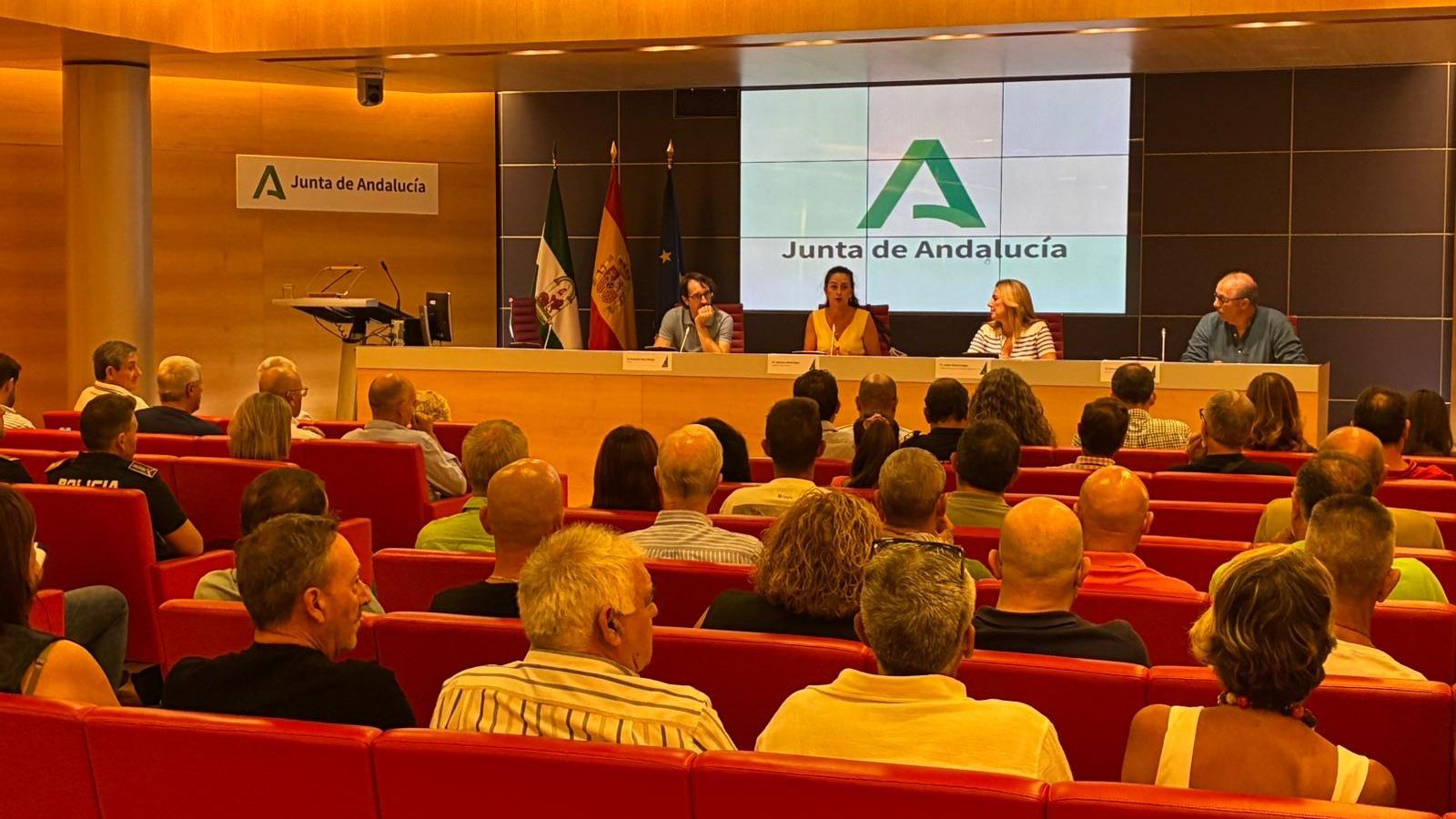 La Junta pide activar los Planes de Emergencia Locales.