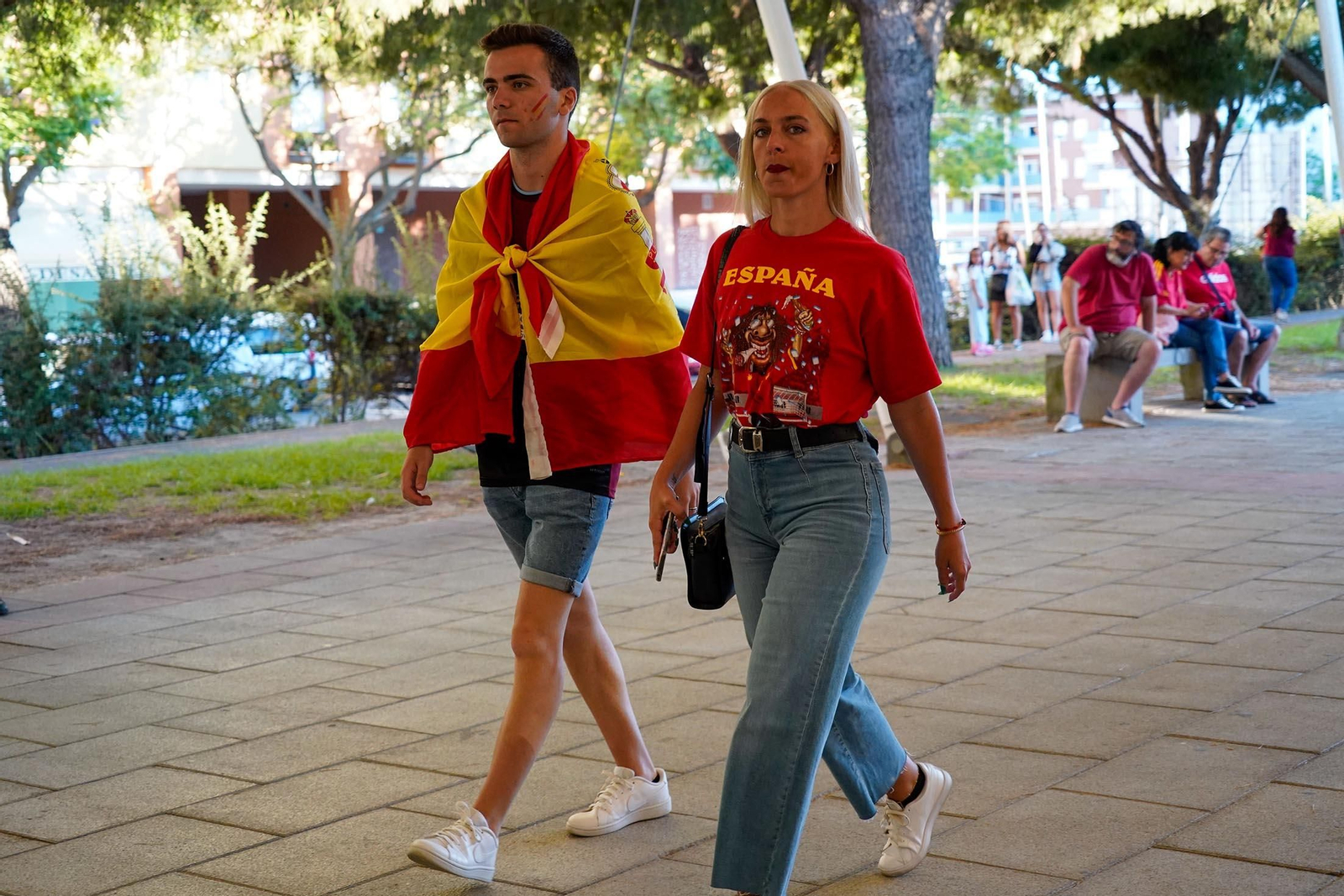 Imágenes del ambiente durante la final de la Eurocopa entre España e Inglaterra Imágenes del ambiente durante la final de la Eurocopa entre España e Inglaterra