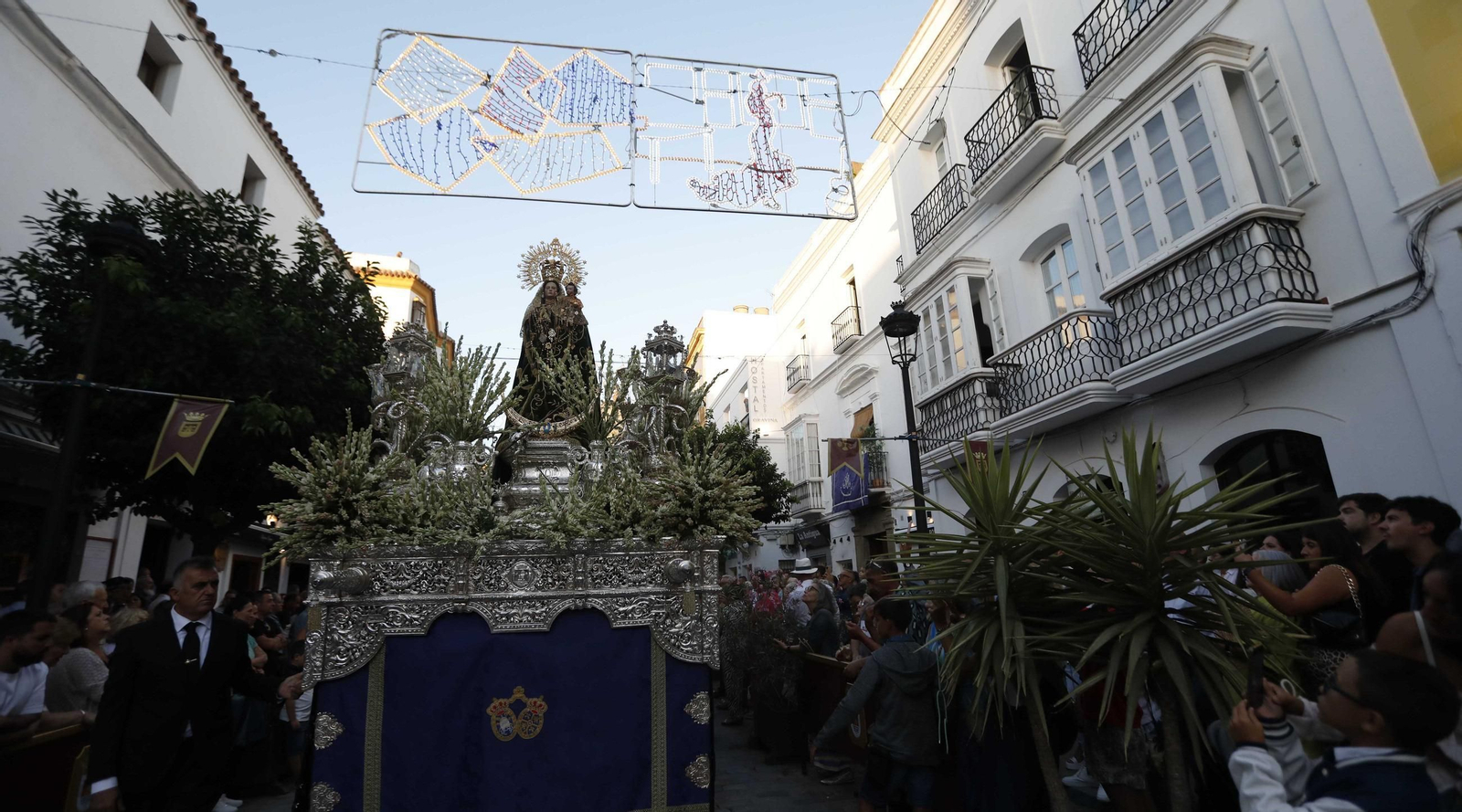 Fotos de la procesión de la Virgen de la Luz en Tarifa